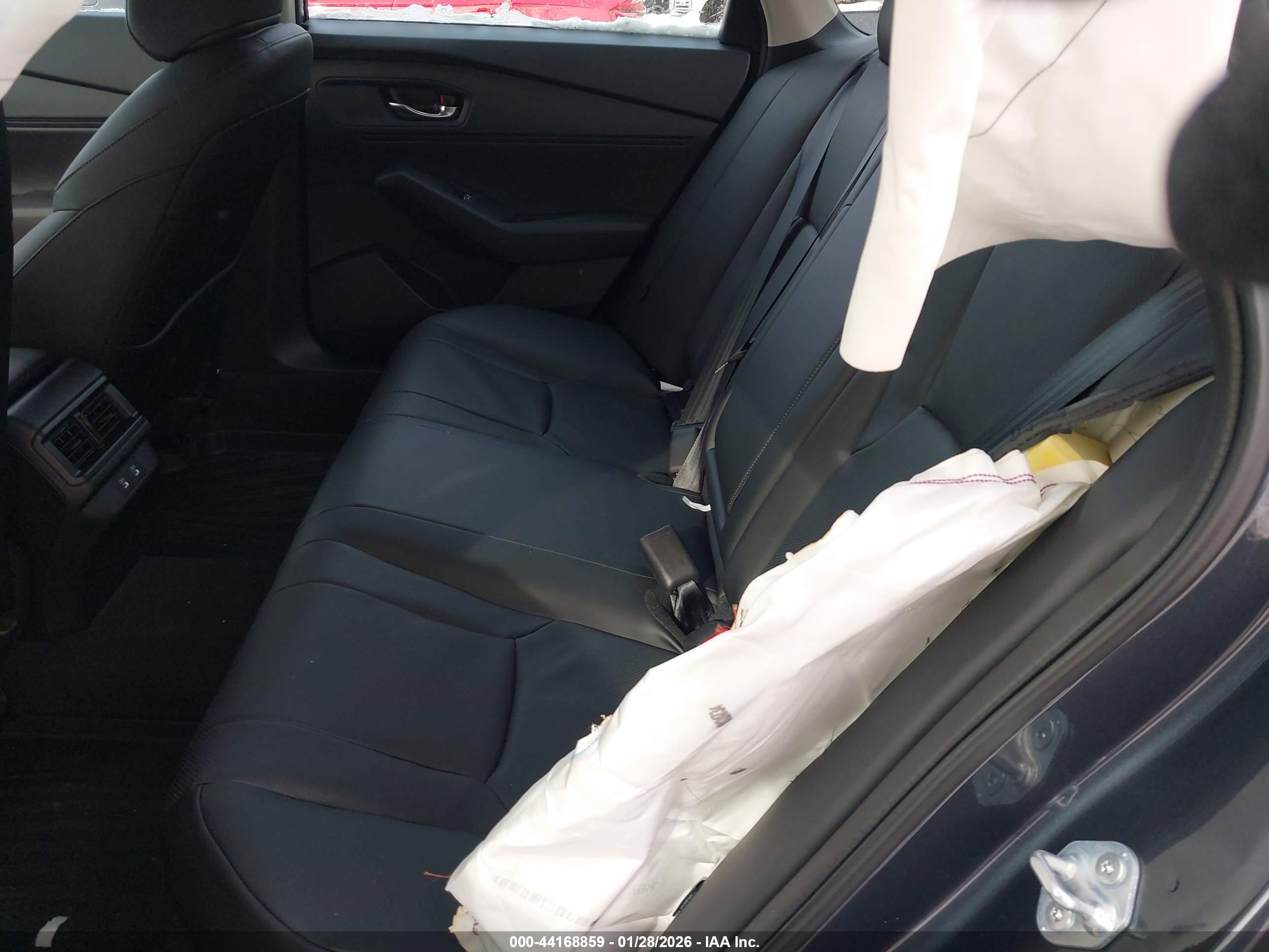 HONDA ACCORD image 8