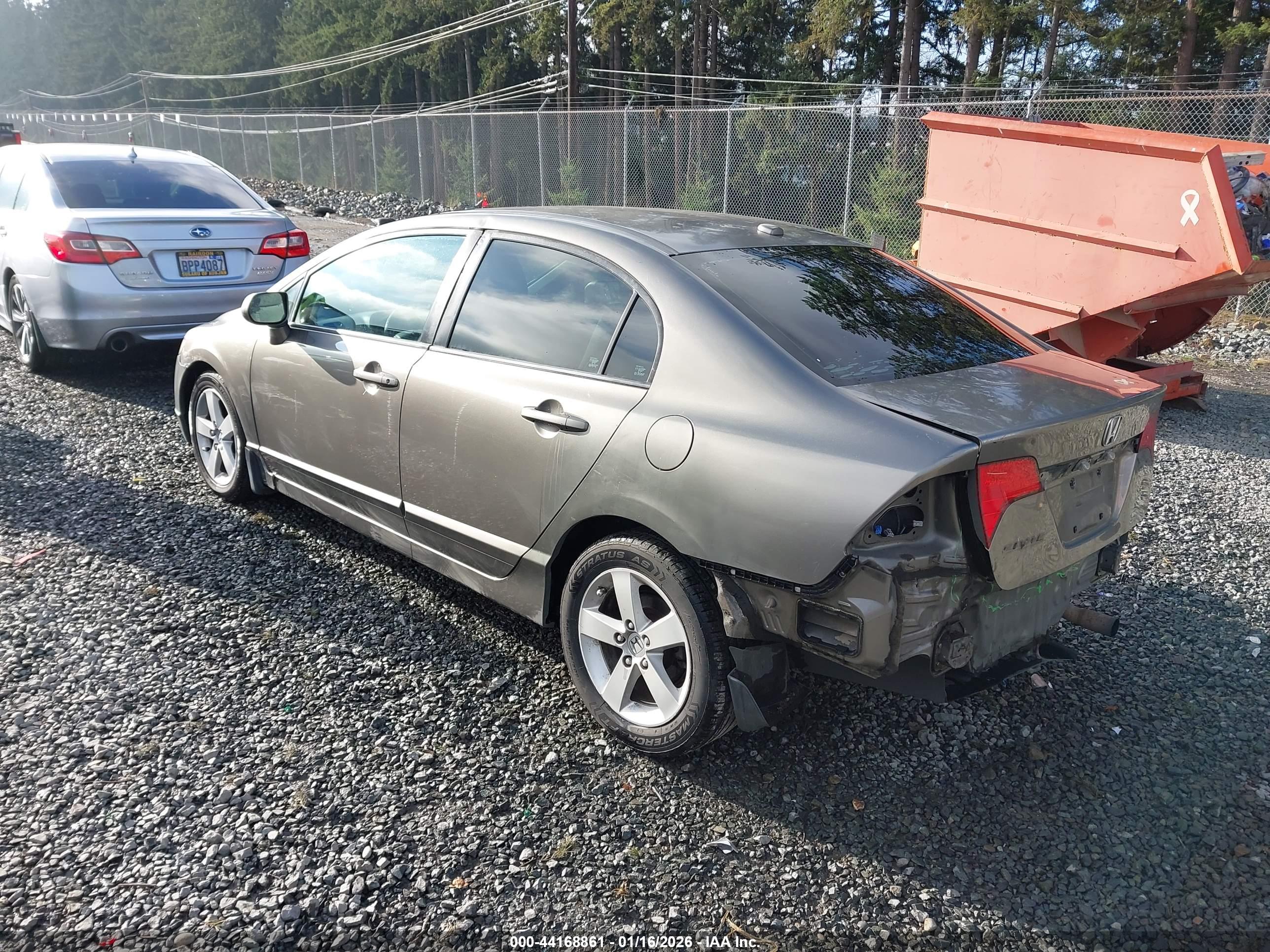 HONDA CIVIC image 3
