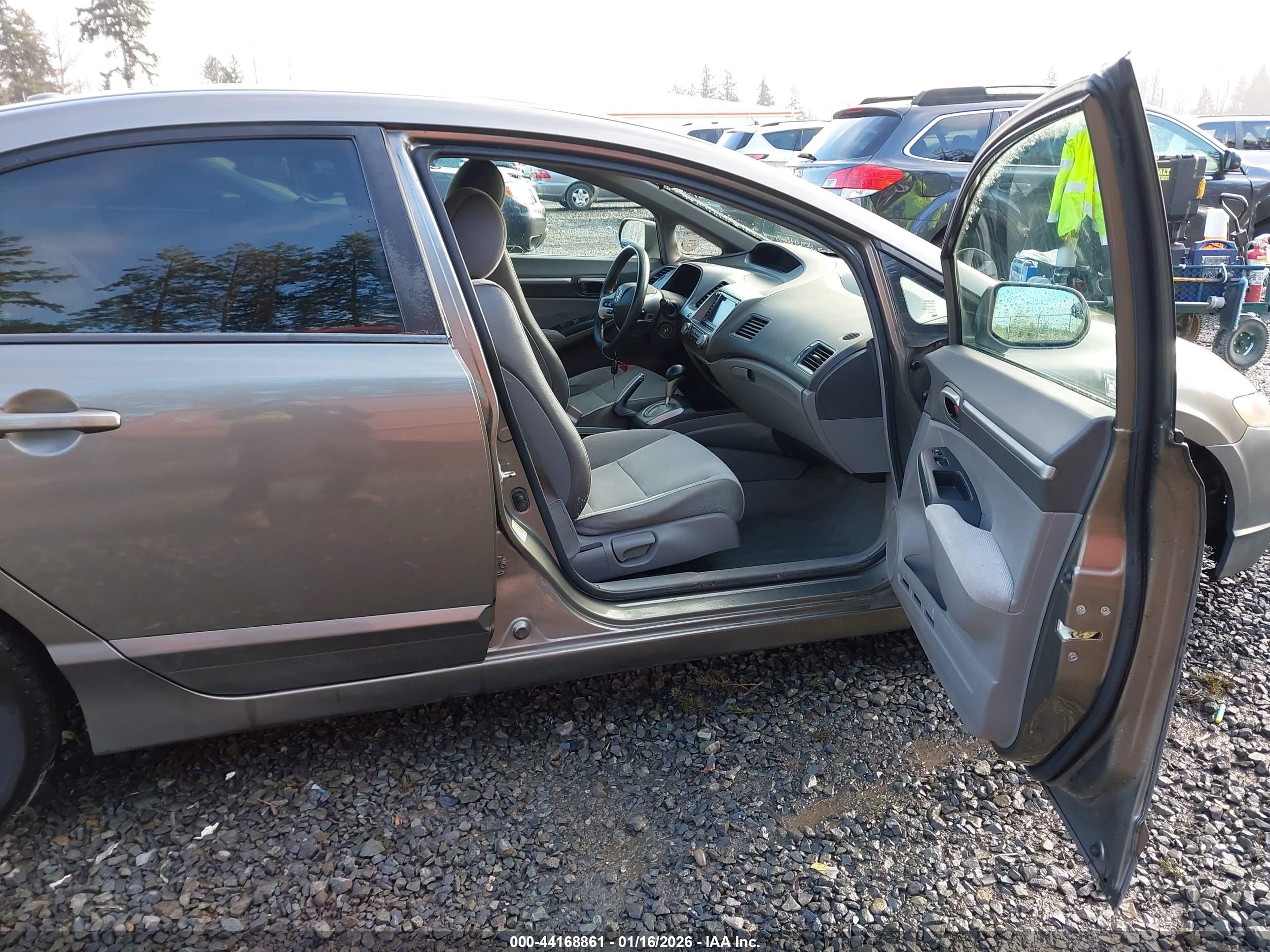 HONDA CIVIC image 5