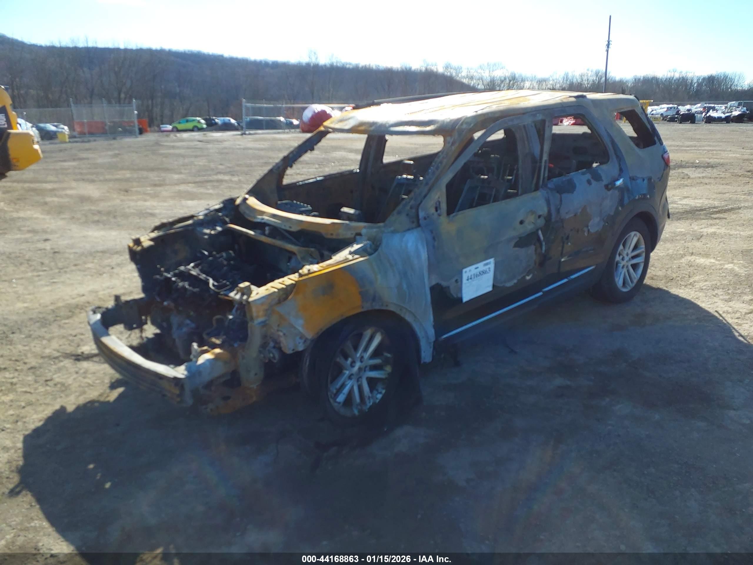 FORD EXPLORER image 2