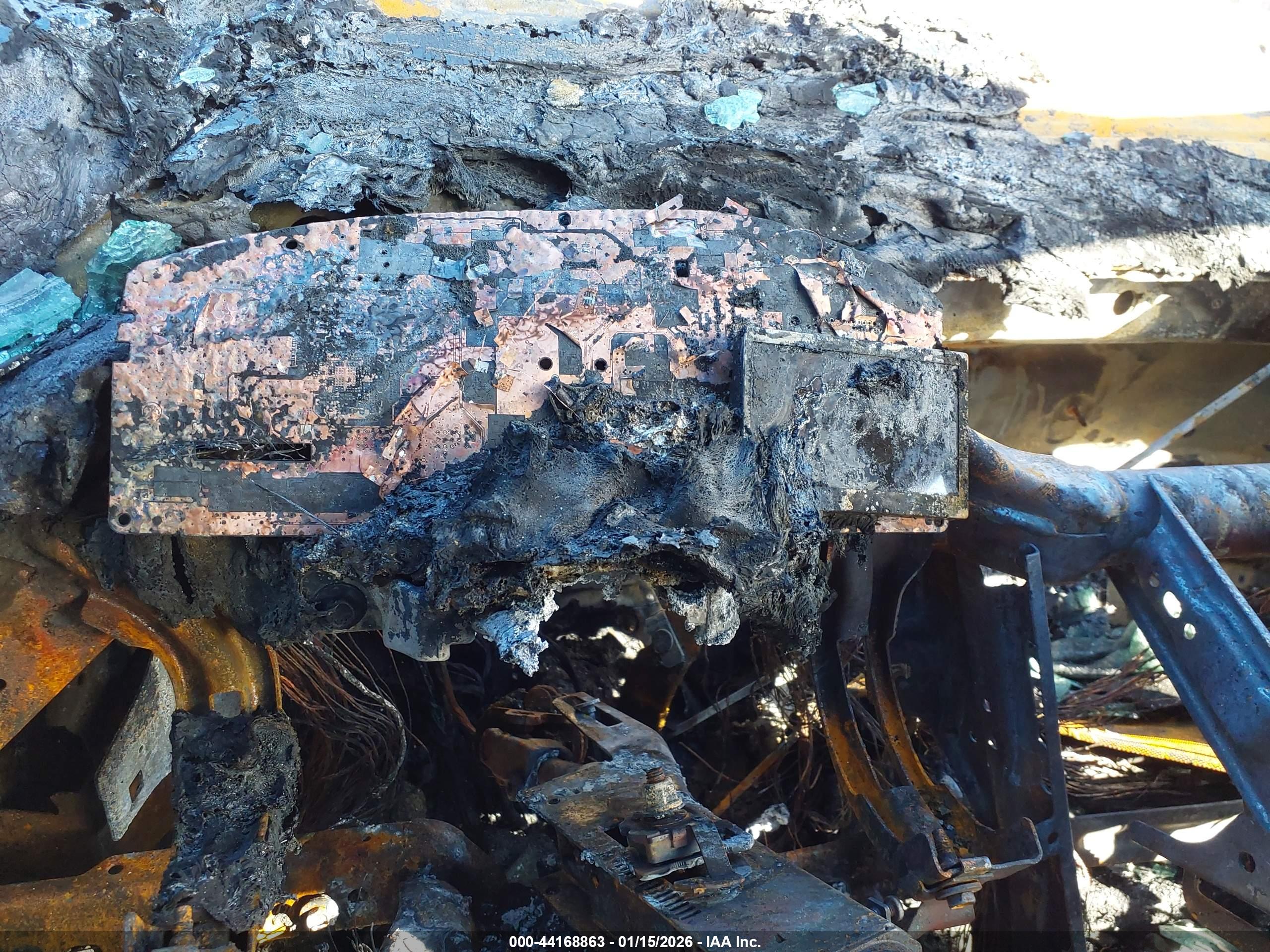 FORD EXPLORER image 7