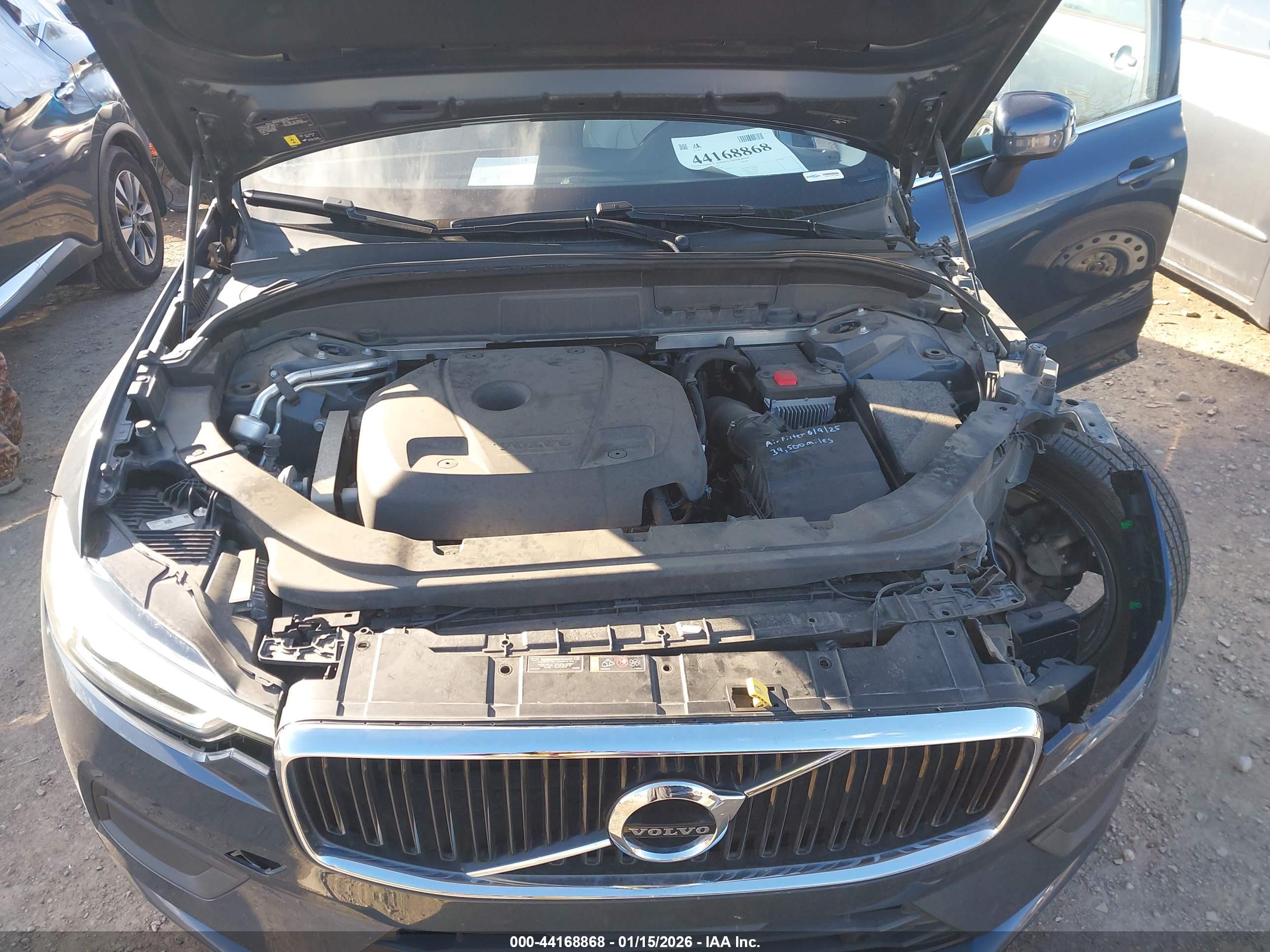 VOLVO XC60 image 10