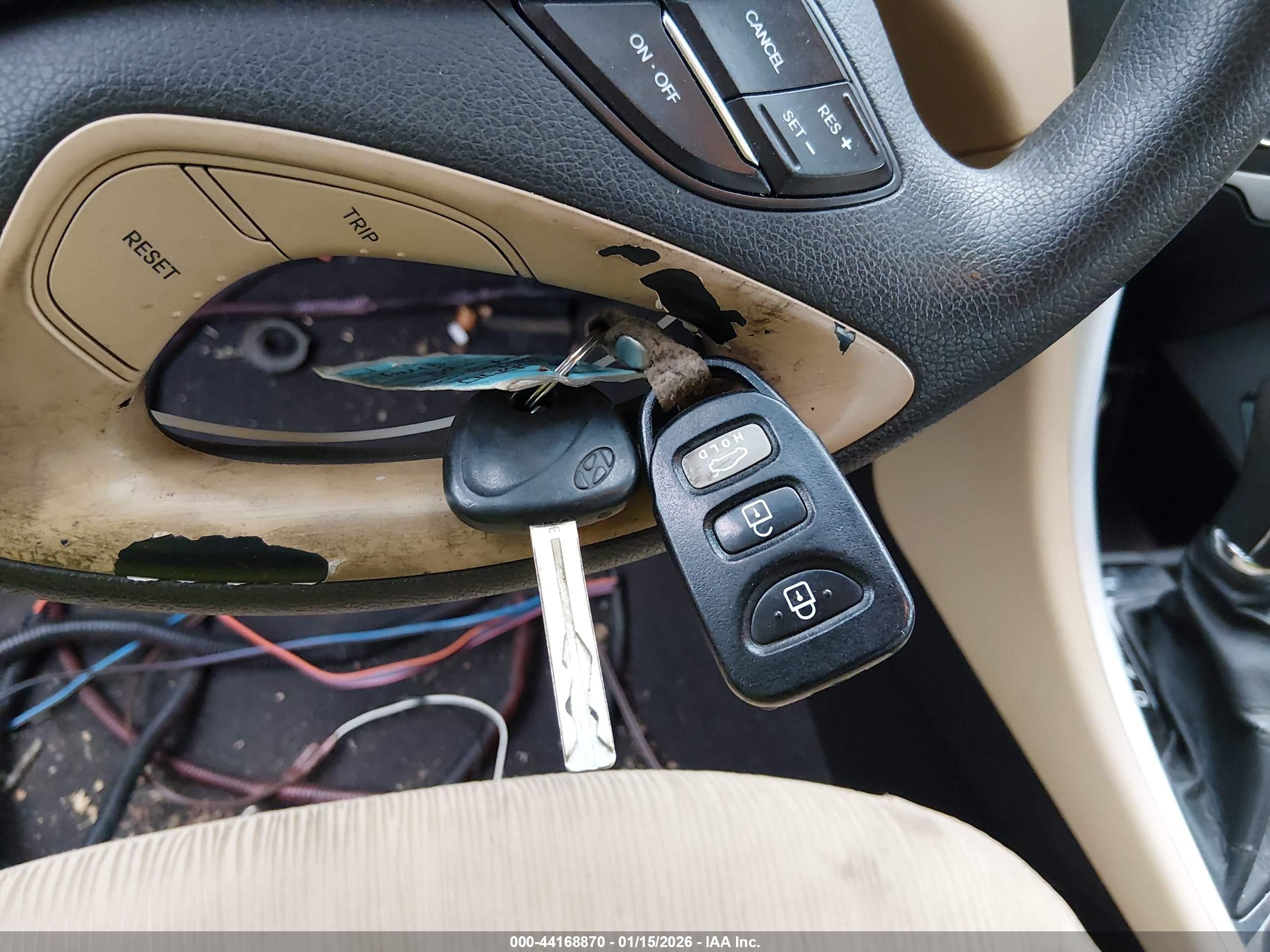 HYUNDAI SONATA image 11