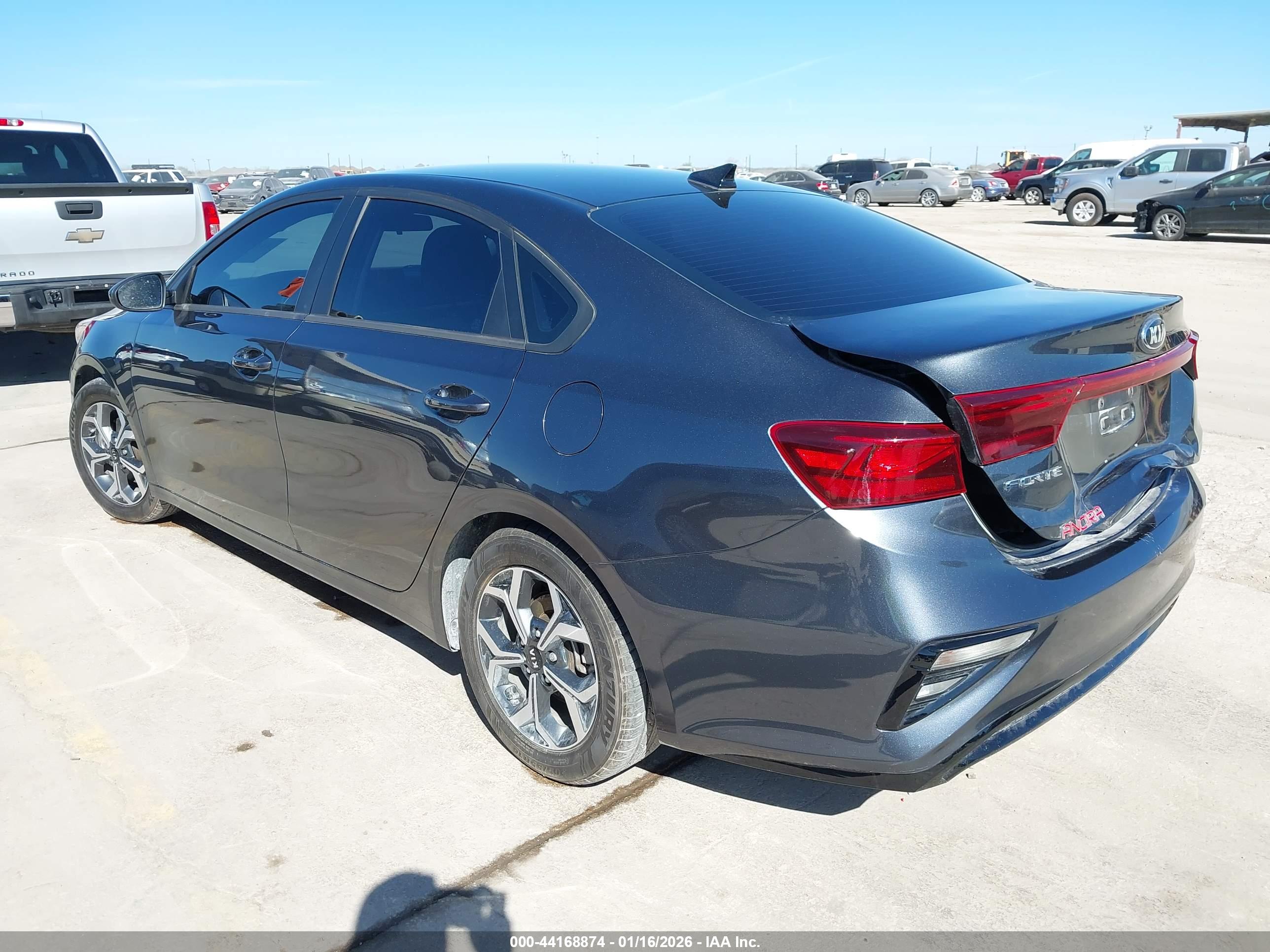 KIA FORTE image 3