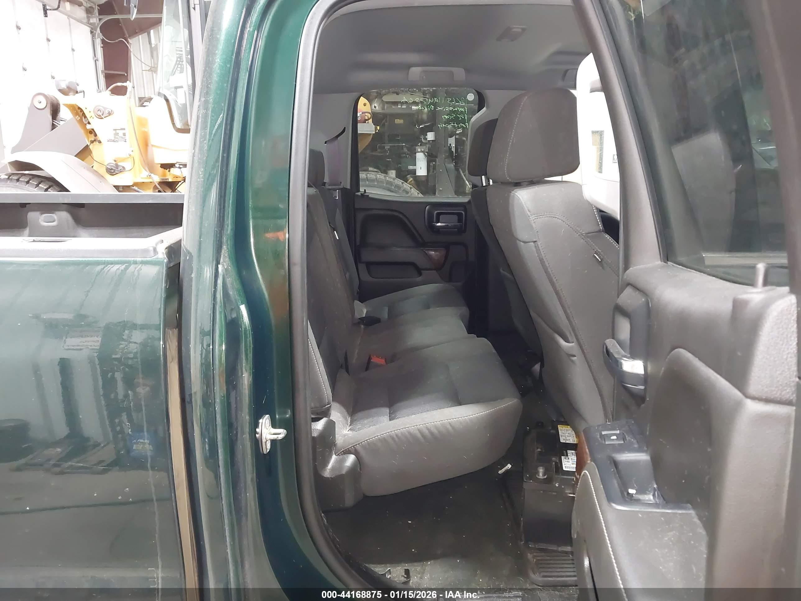 GMC SIERRA image 8
