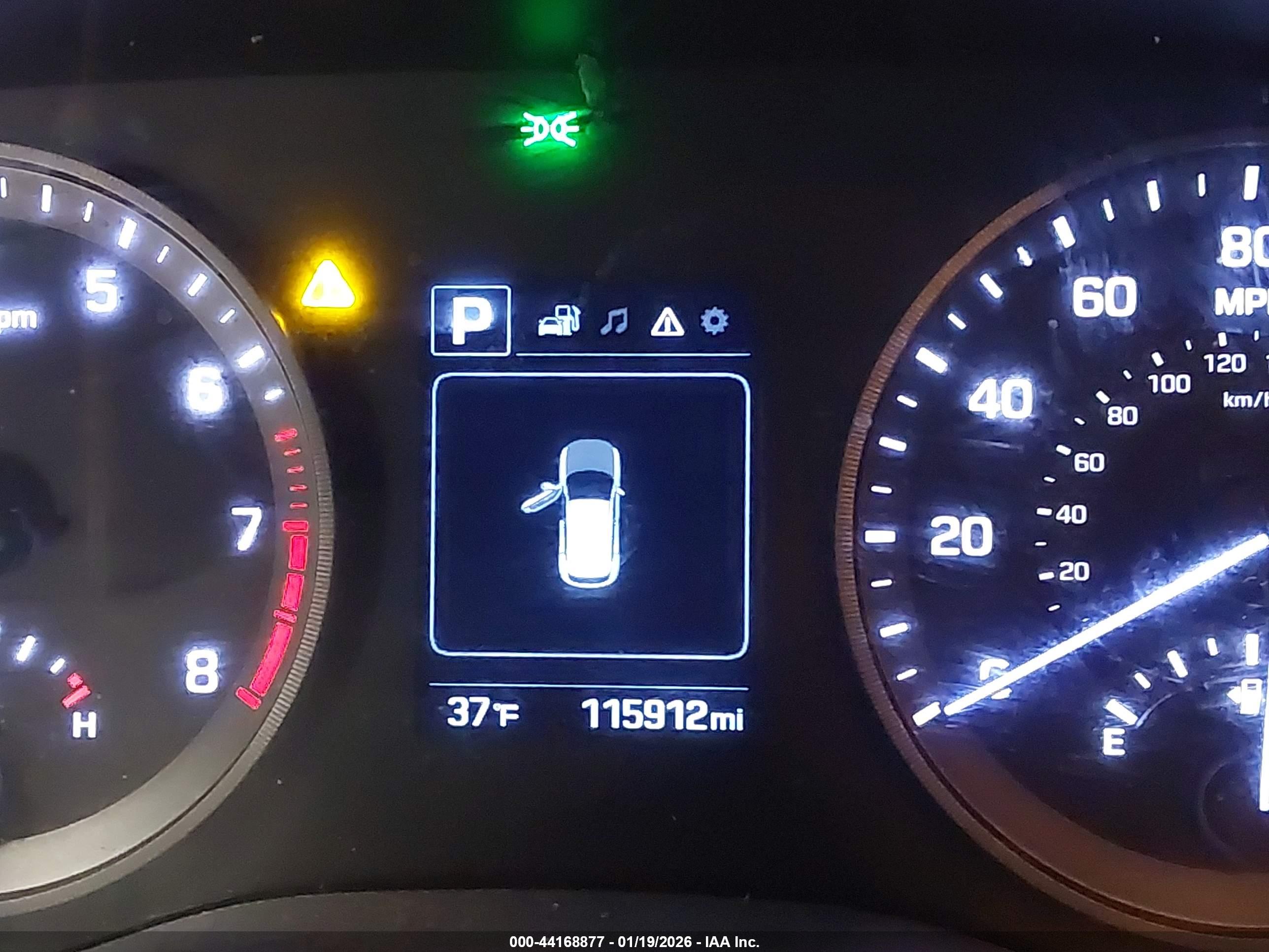 HYUNDAI TUCSON image 7