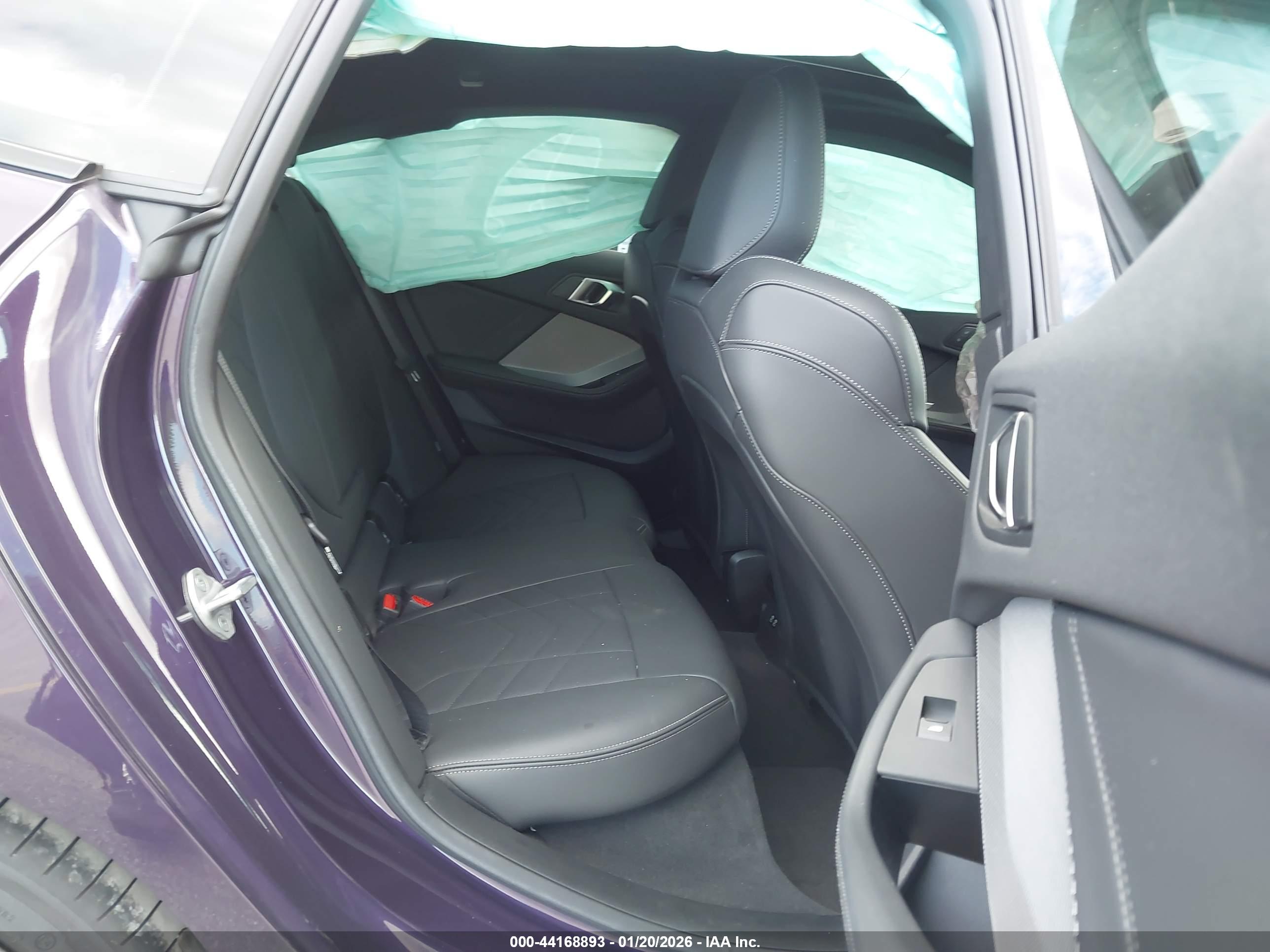 BMW 228 image 8