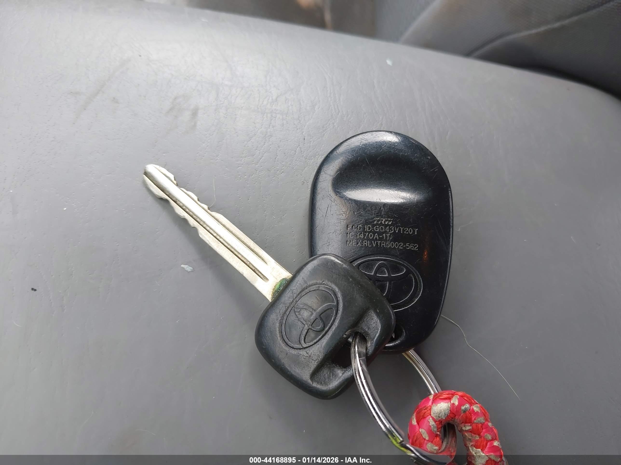 TOYOTA TACOMA image 11