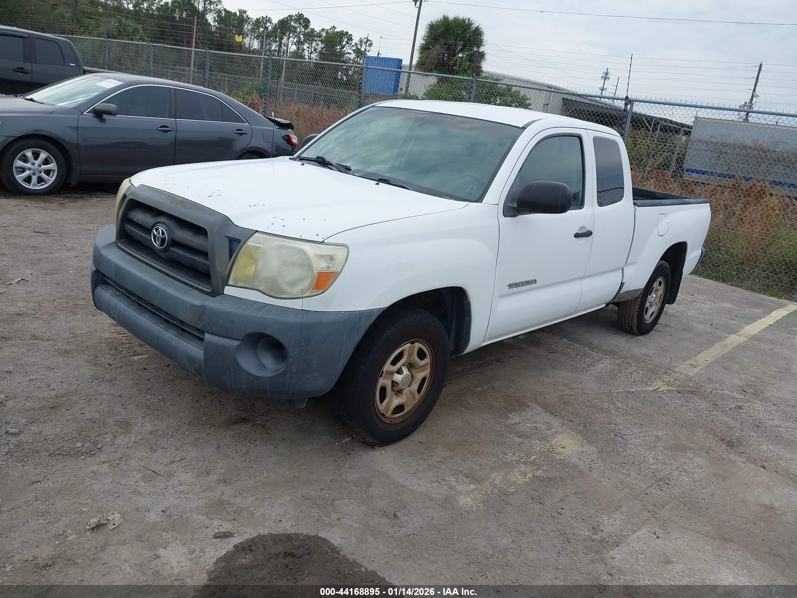 TOYOTA TACOMA image 2