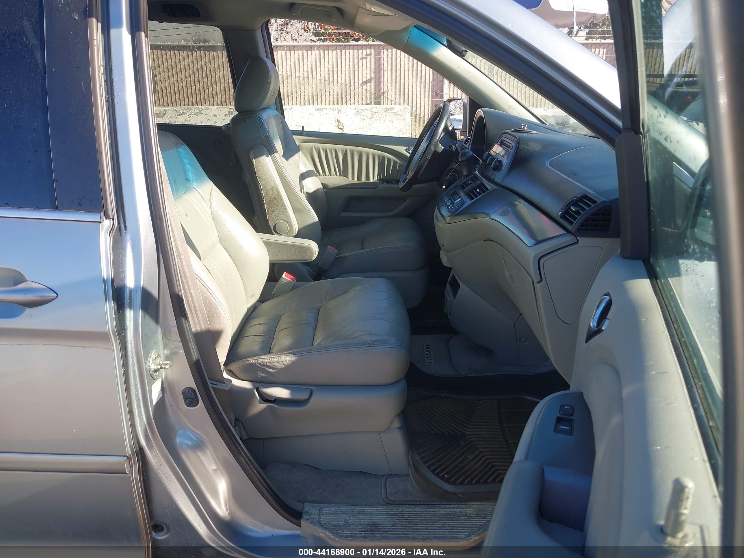 HONDA ODYSSEY image 5