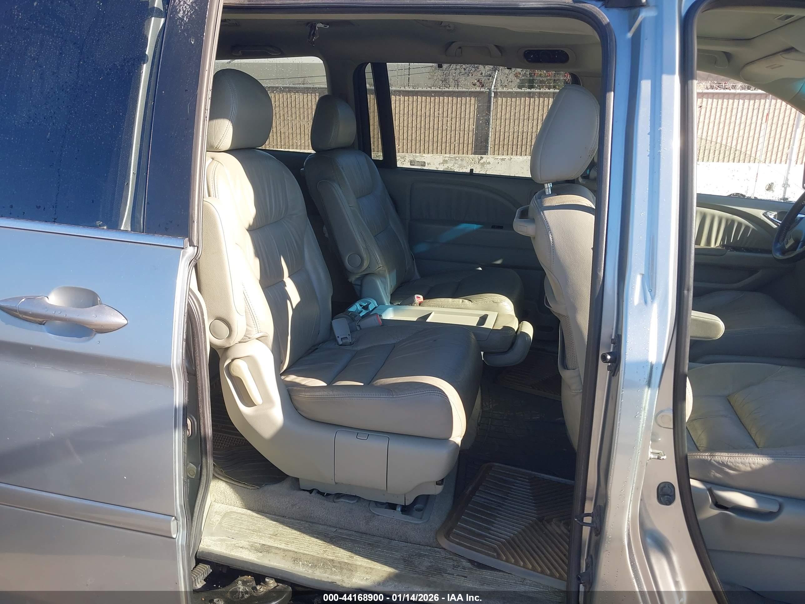 HONDA ODYSSEY image 8