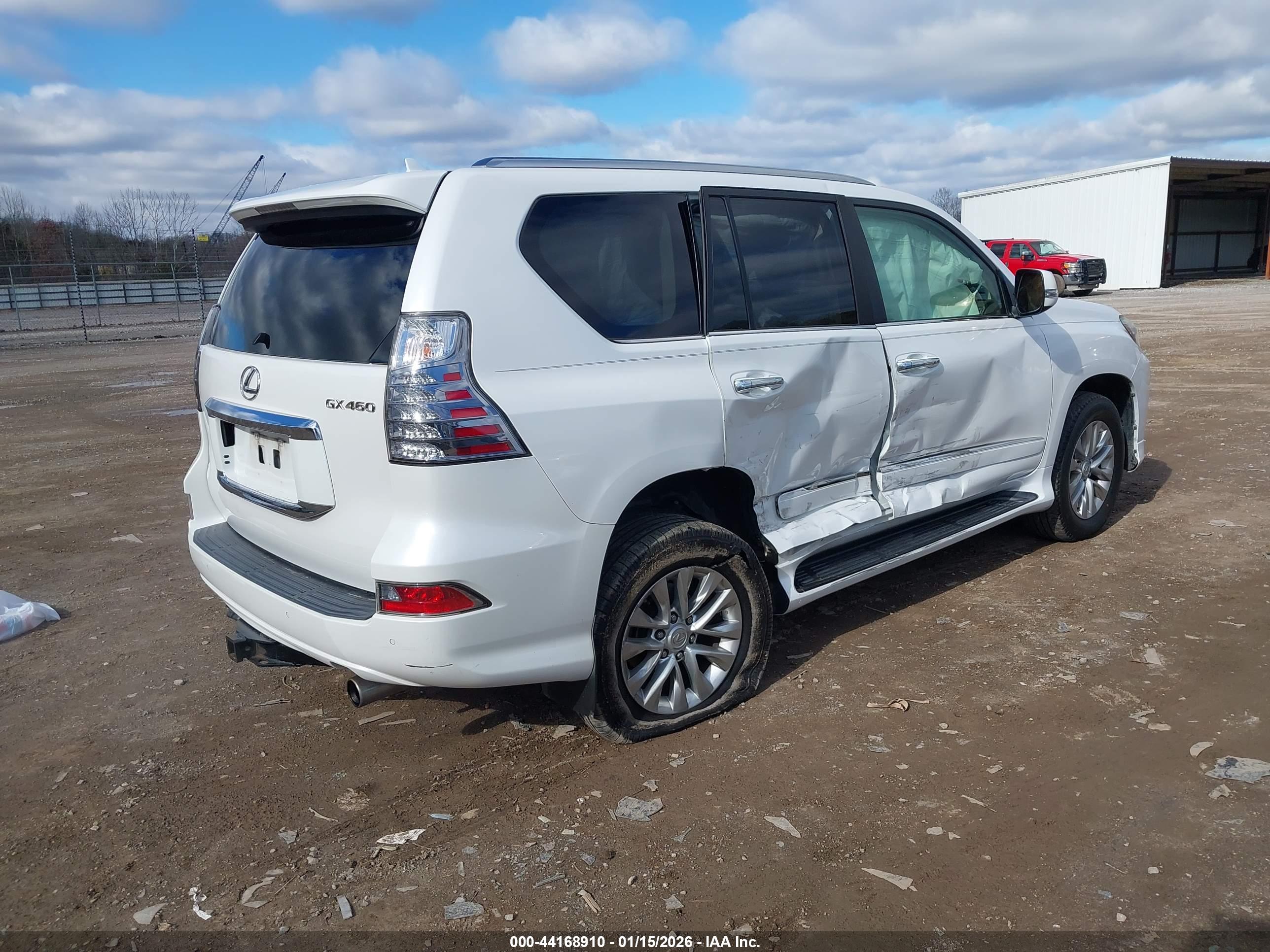 LEXUS GX image 4