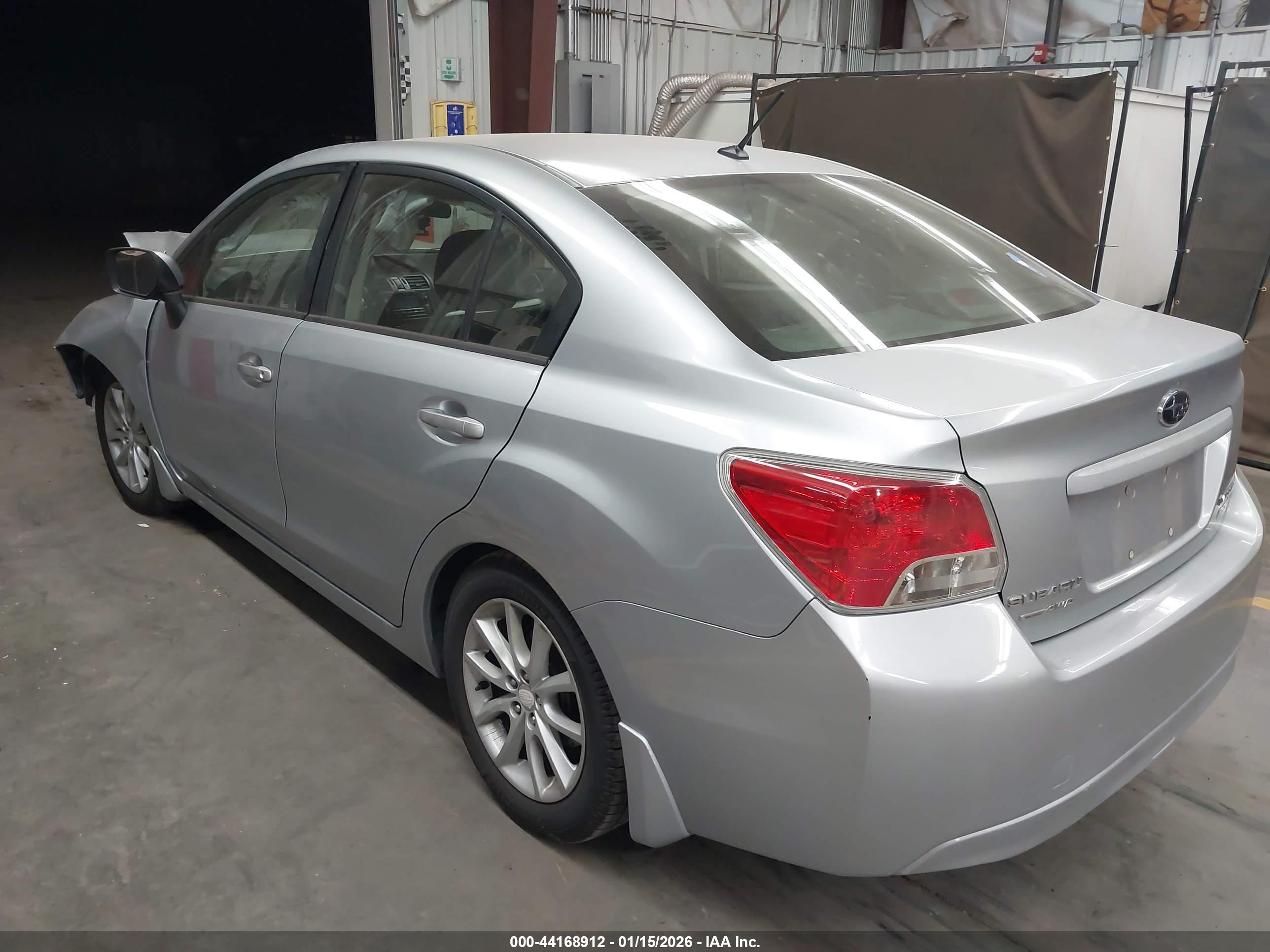 SUBARU IMPREZA image 3