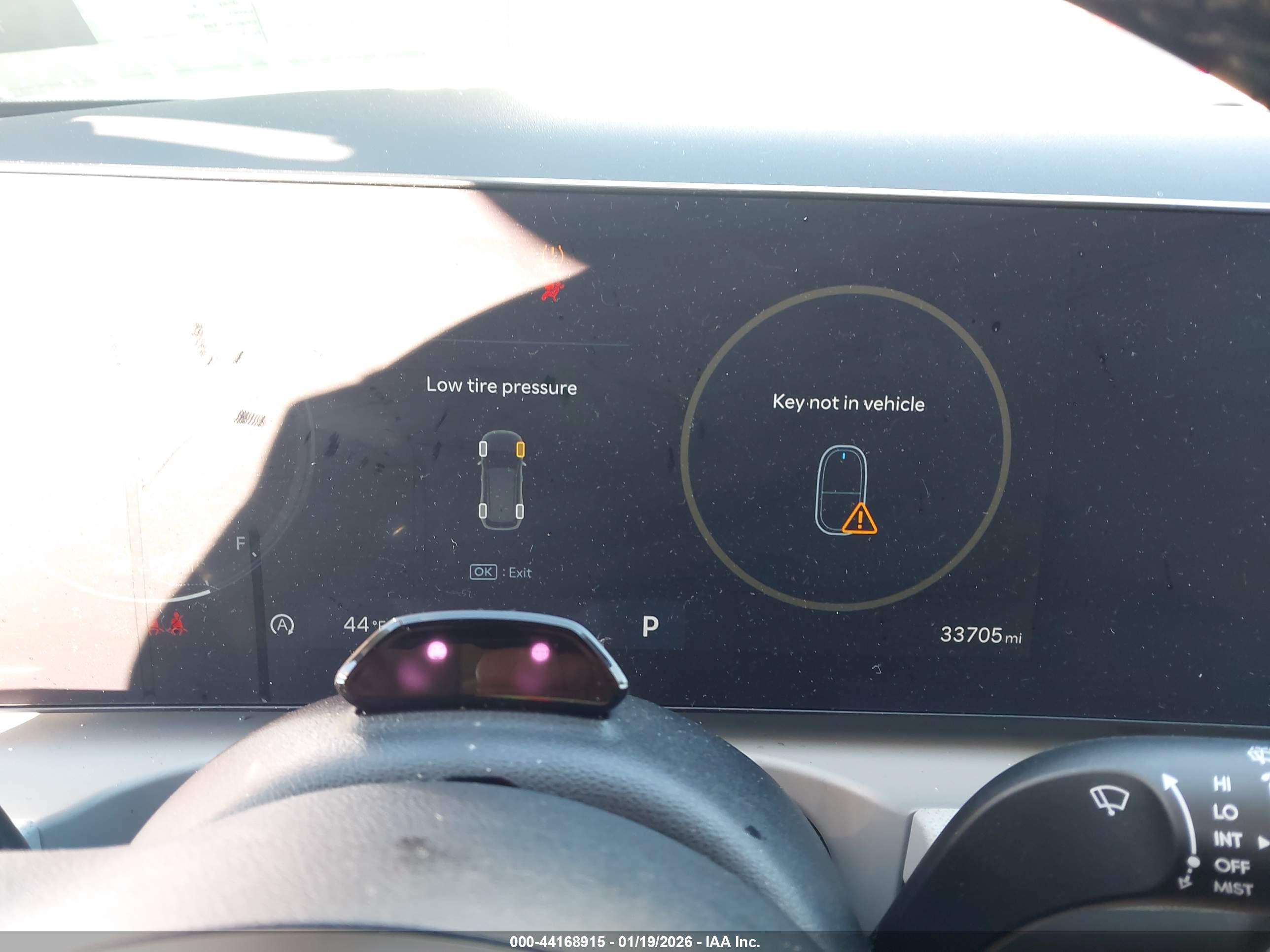 HYUNDAI TUCSON image 7