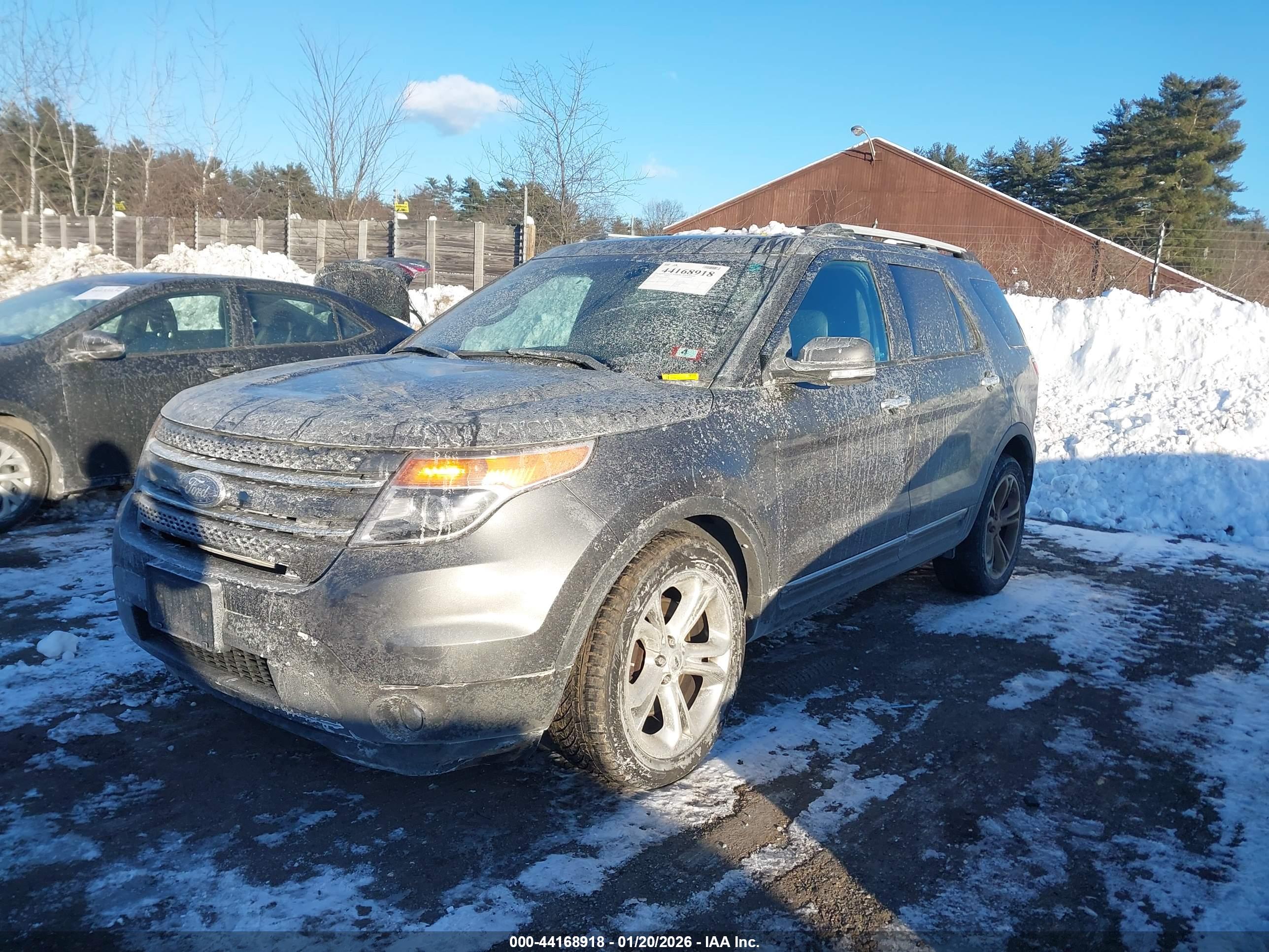 FORD EXPLORER image 2
