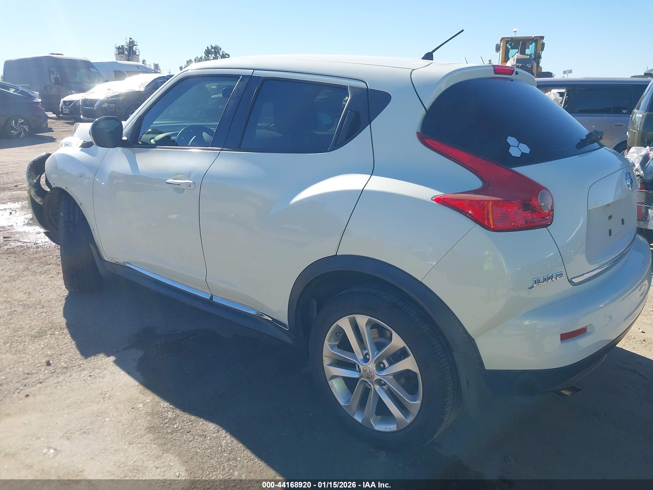 NISSAN JUKE image 3