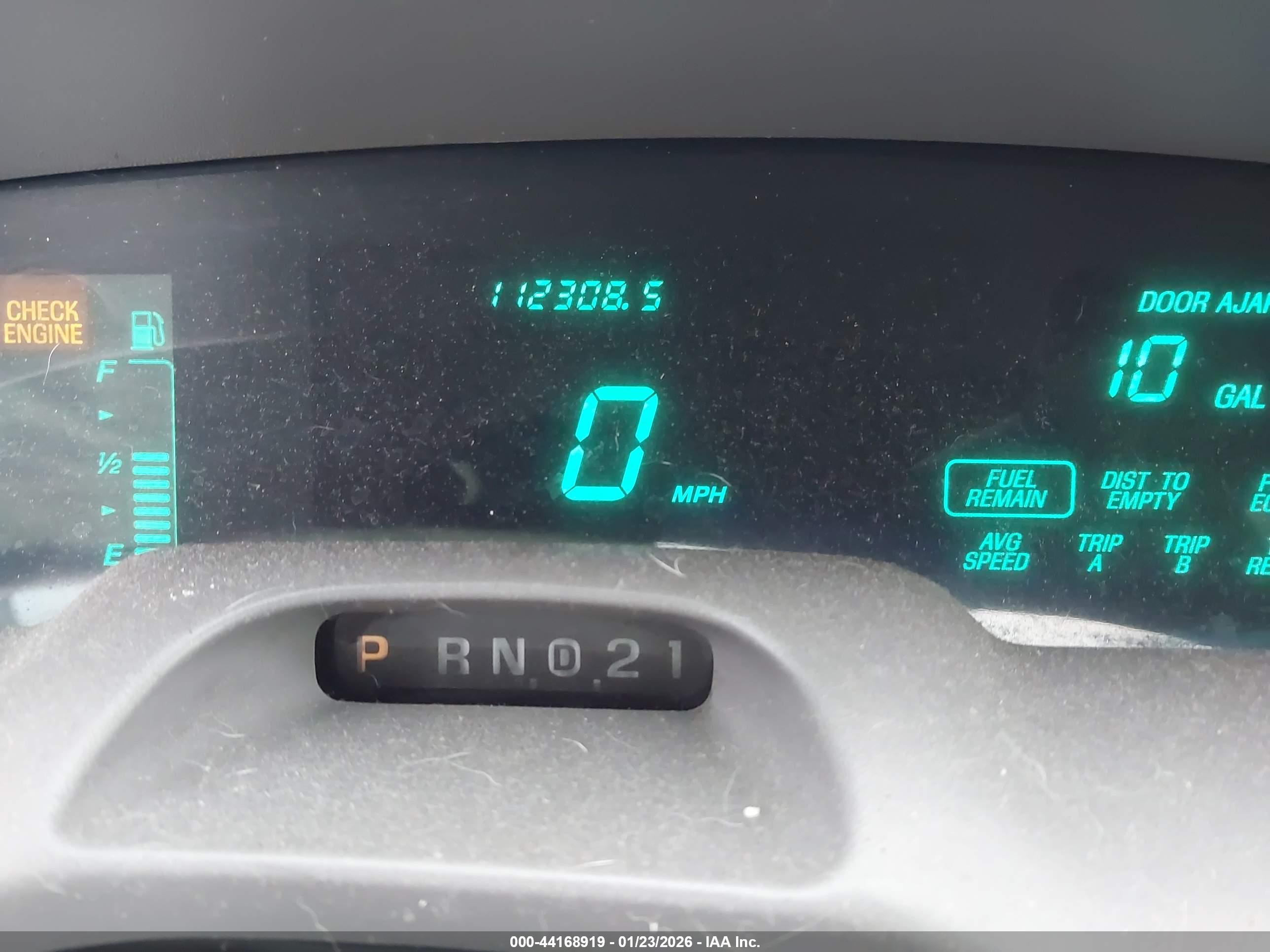 LINCOLN TOWN image 7