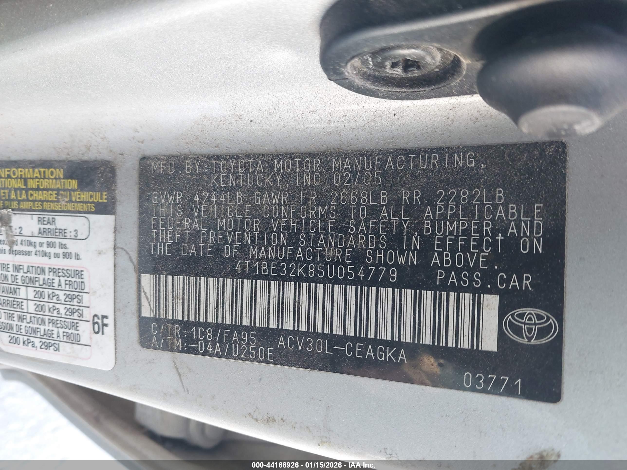 TOYOTA CAMRY image 9