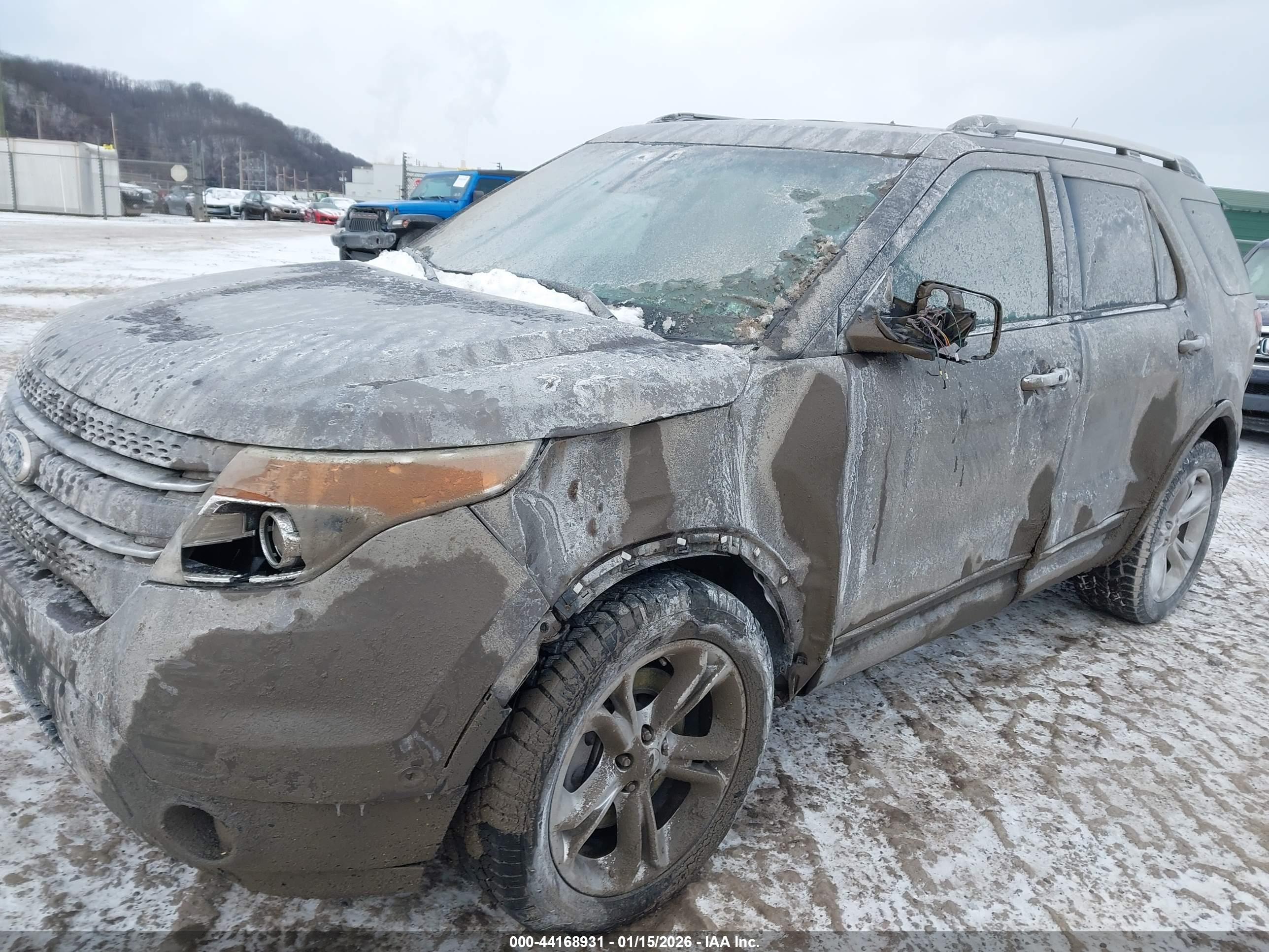 FORD EXPLORER image 6
