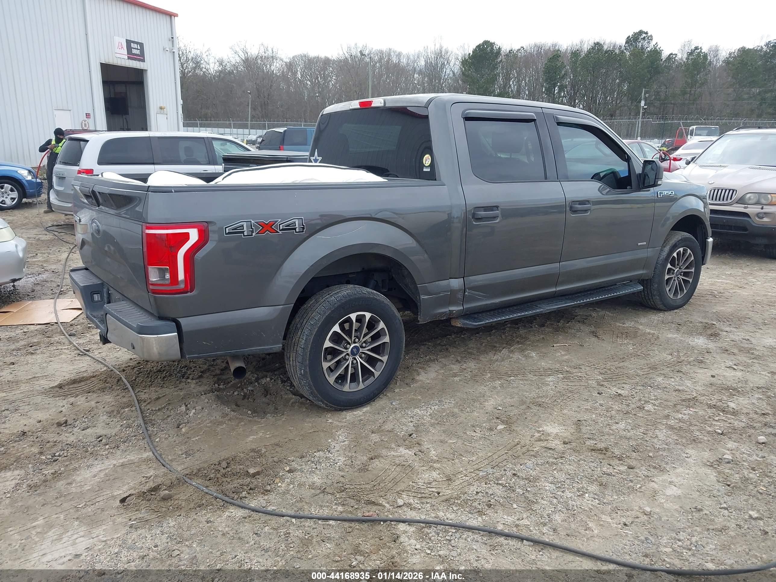 FORD F-150 image 4