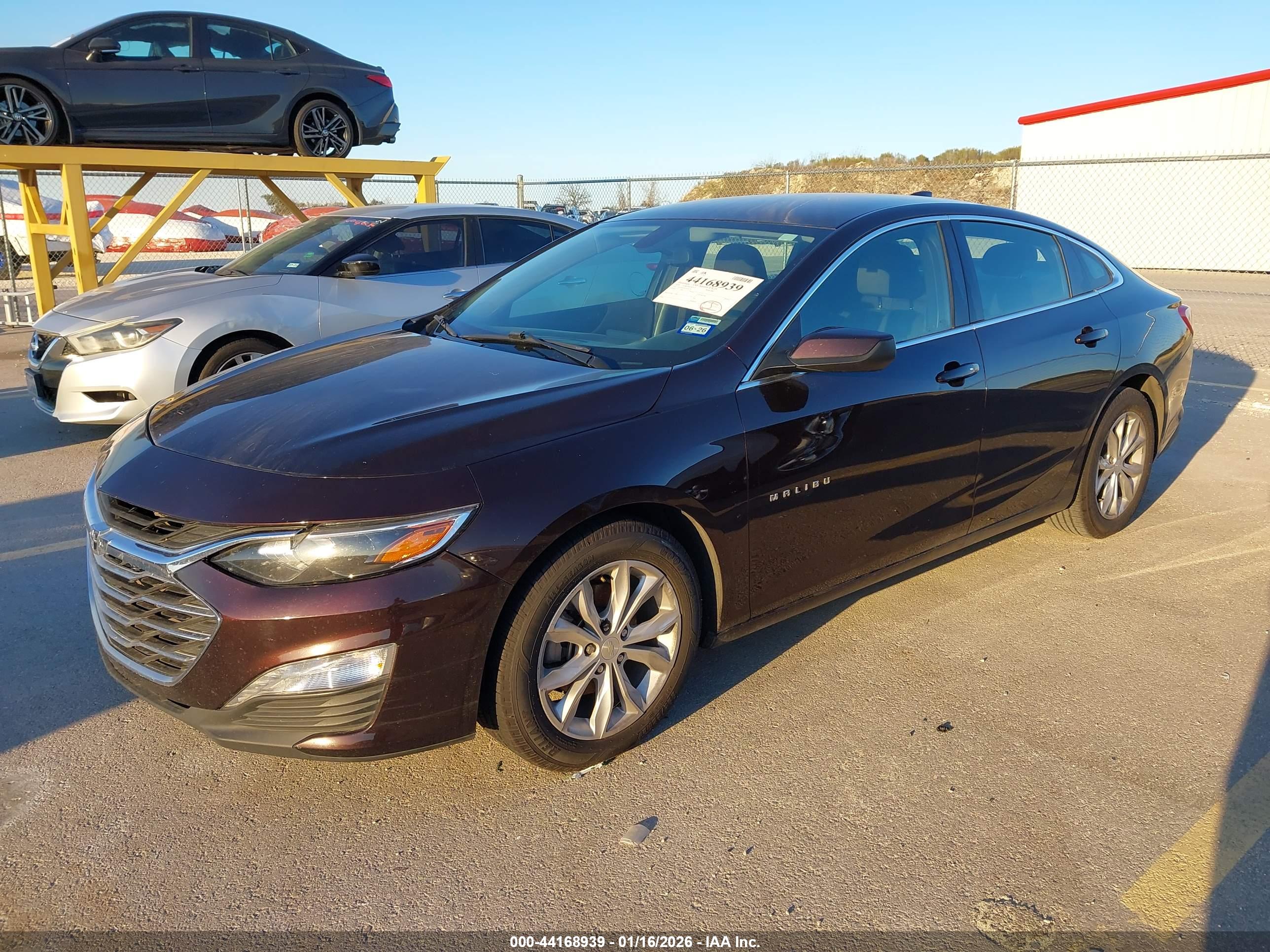 CHEVROLET MALIBU image 2