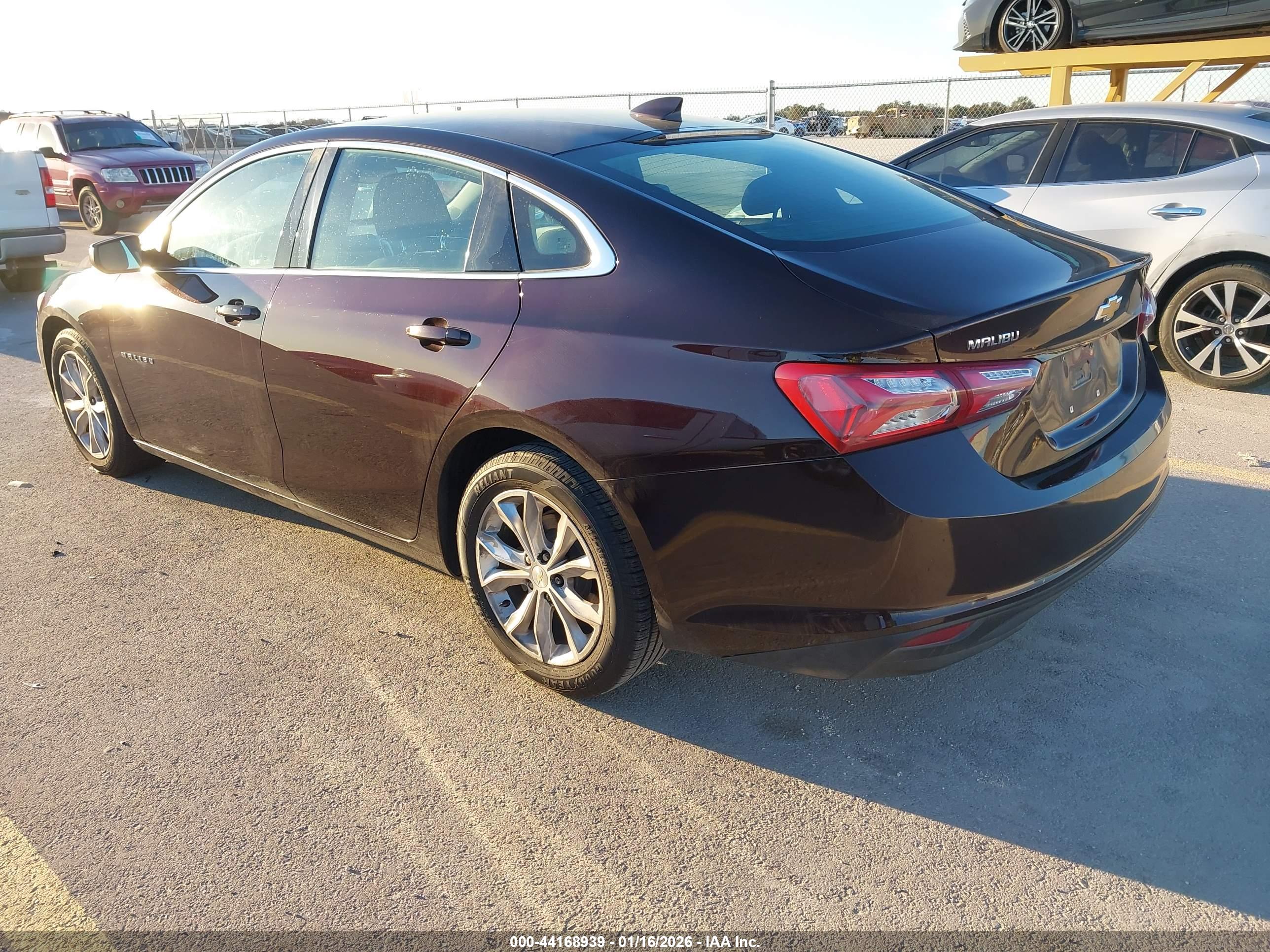CHEVROLET MALIBU image 3