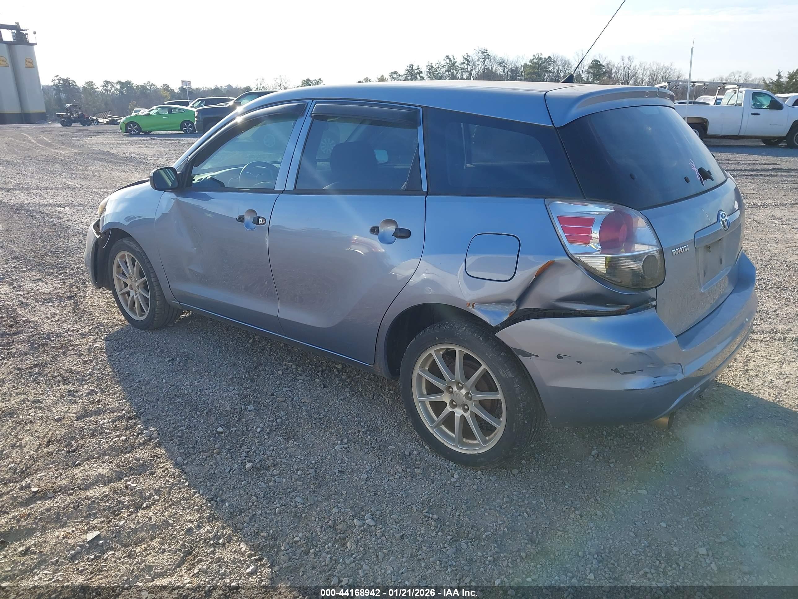 TOYOTA MATRIX image 3