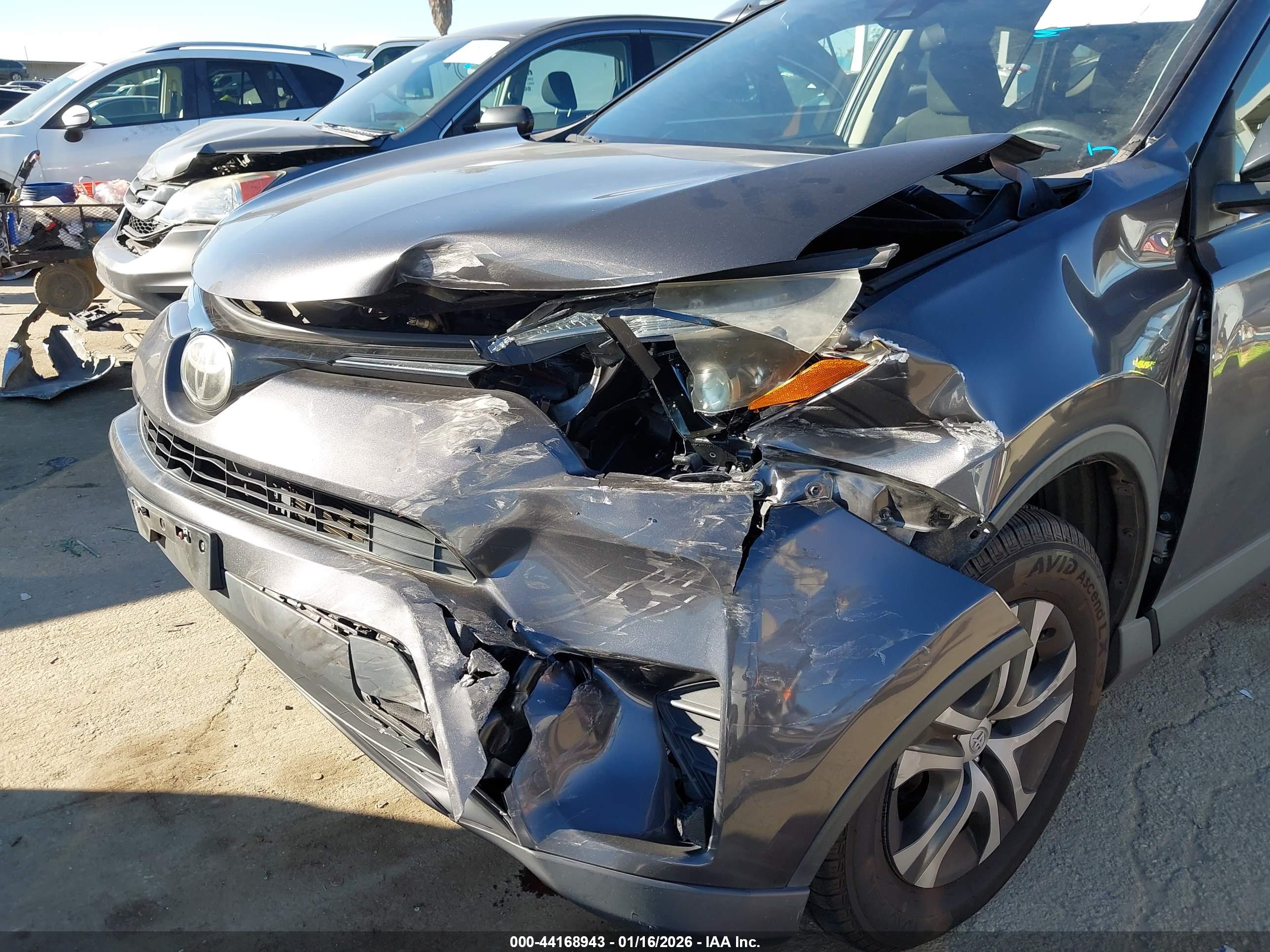 TOYOTA RAV4 image 6
