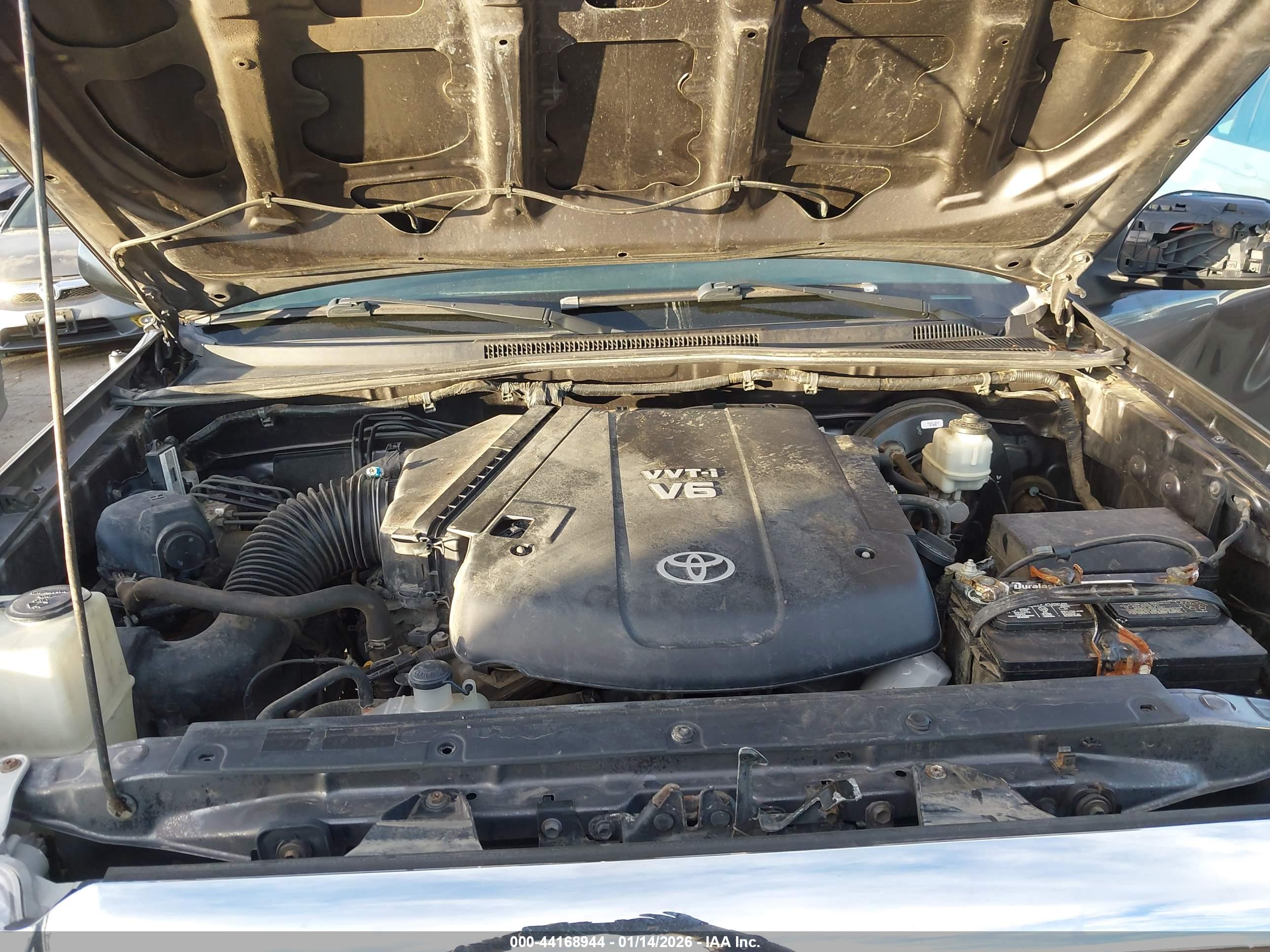 TOYOTA TACOMA image 10