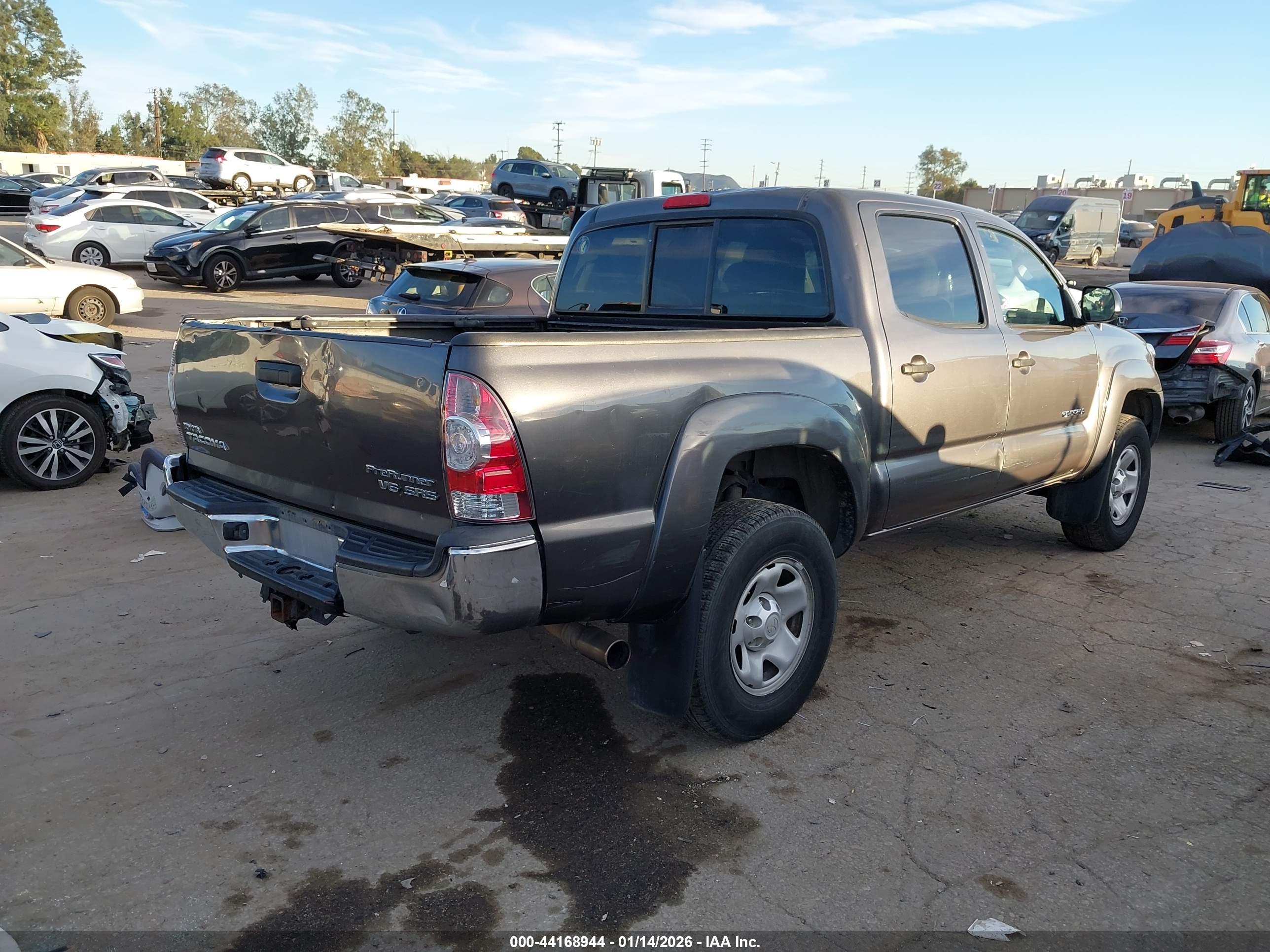 TOYOTA TACOMA image 4