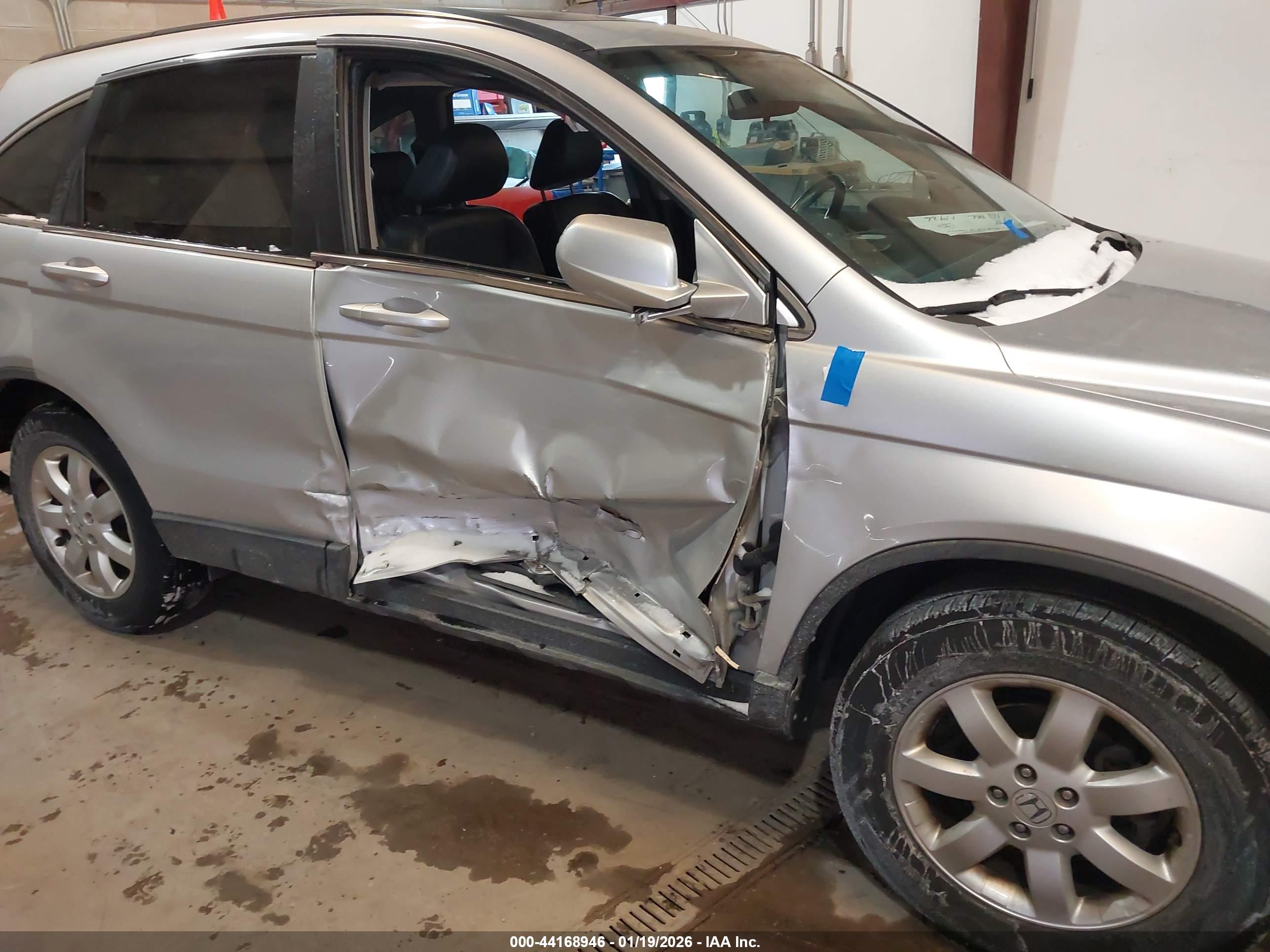 HONDA CR-V image 6