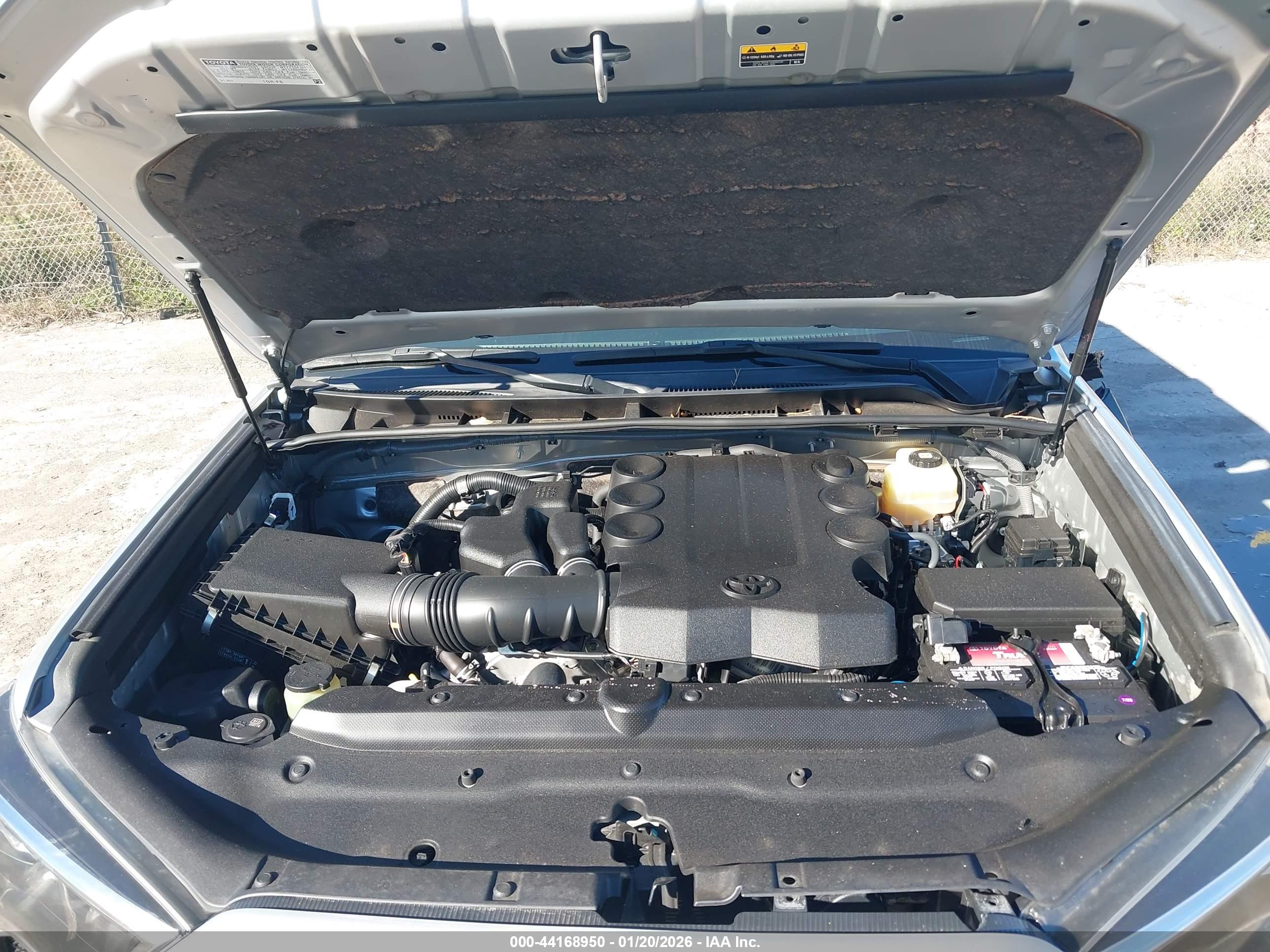 TOYOTA 4RUNNER image 10