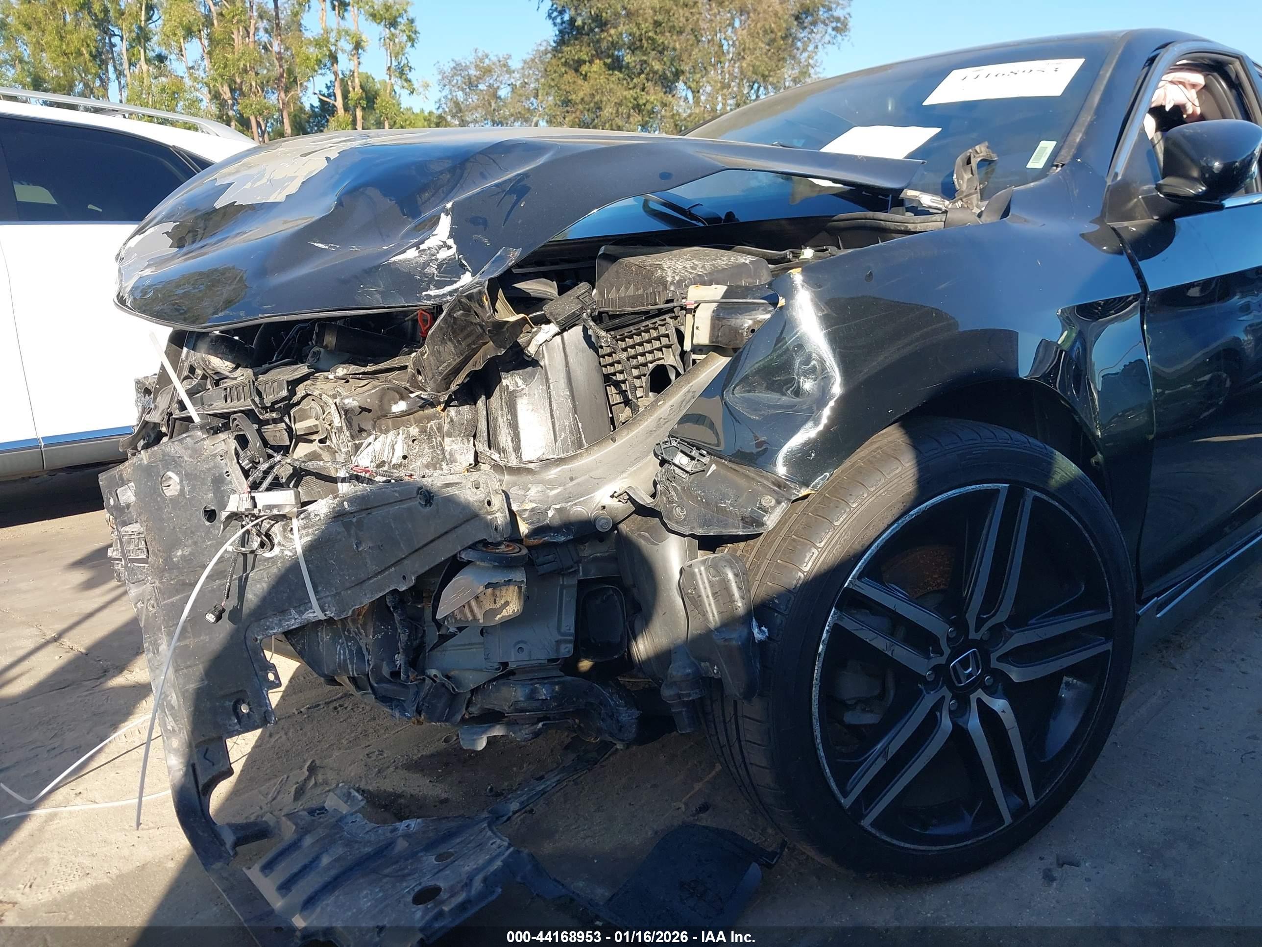 HONDA ACCORD image 6