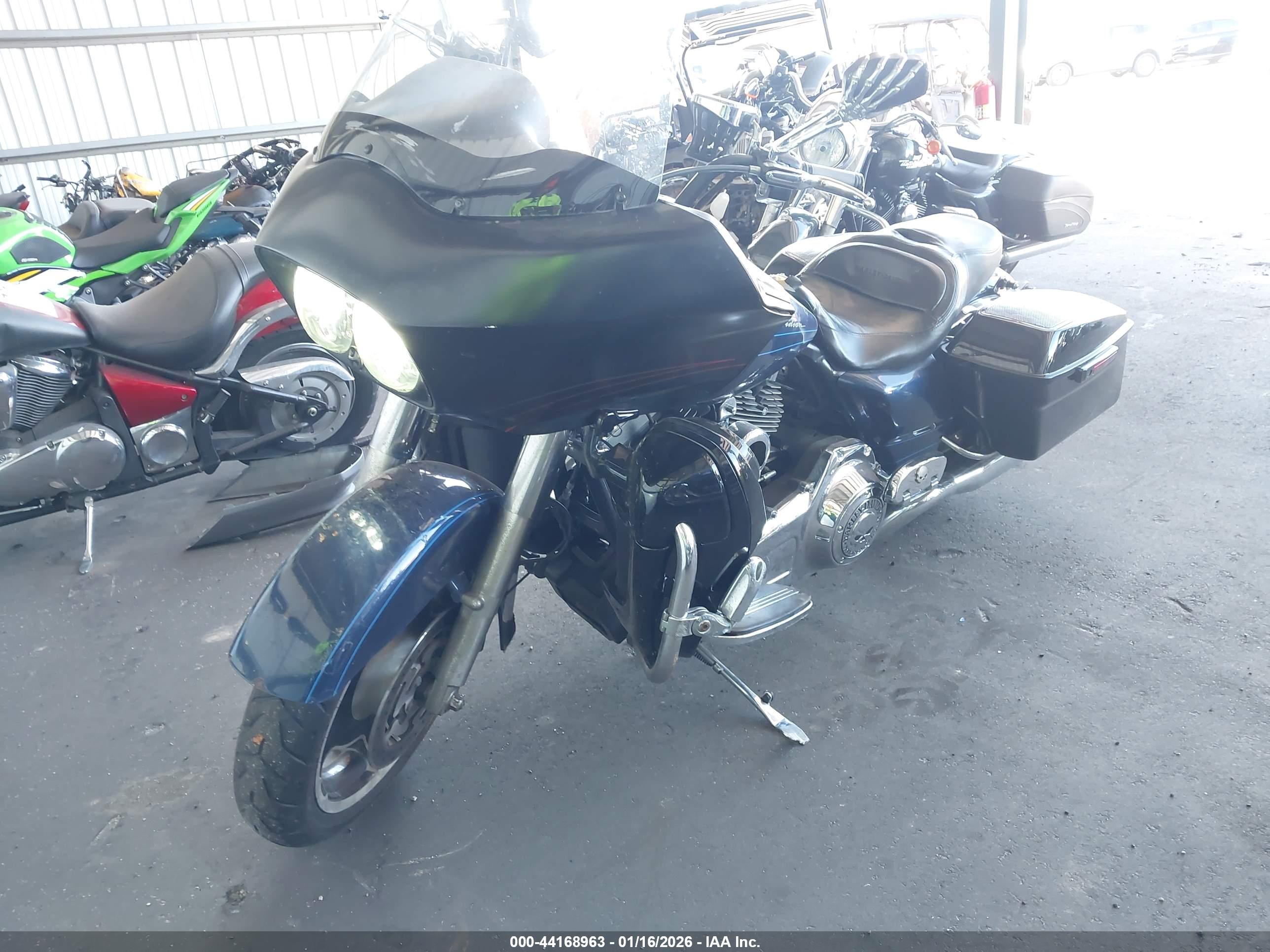 HARLEY-DAVIDSON FLTRX image 2