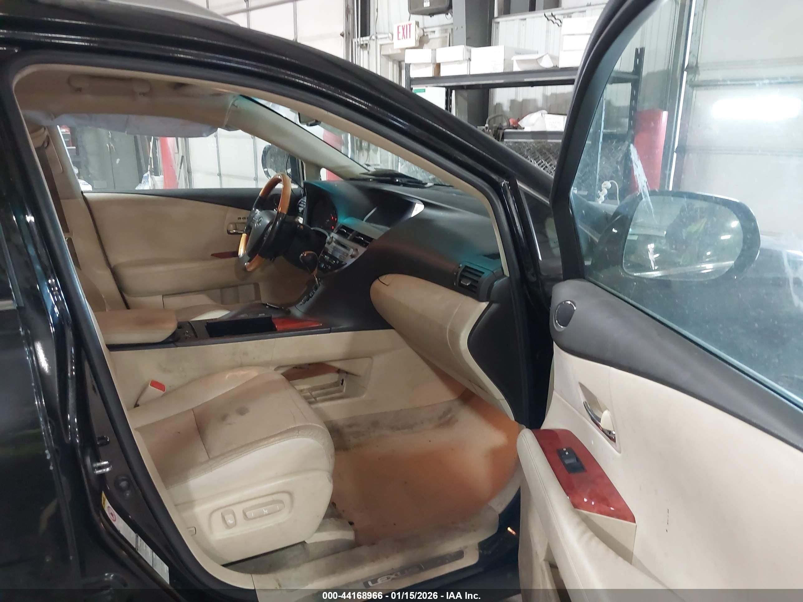 LEXUS RX image 5