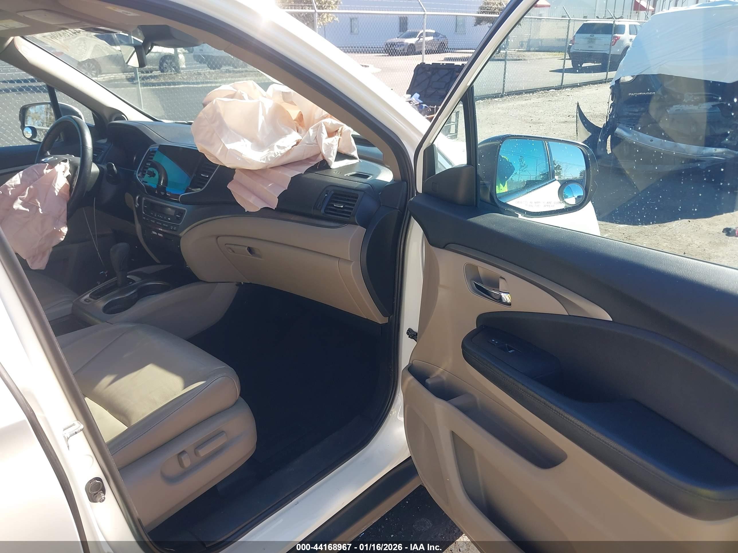 HONDA PILOT image 5