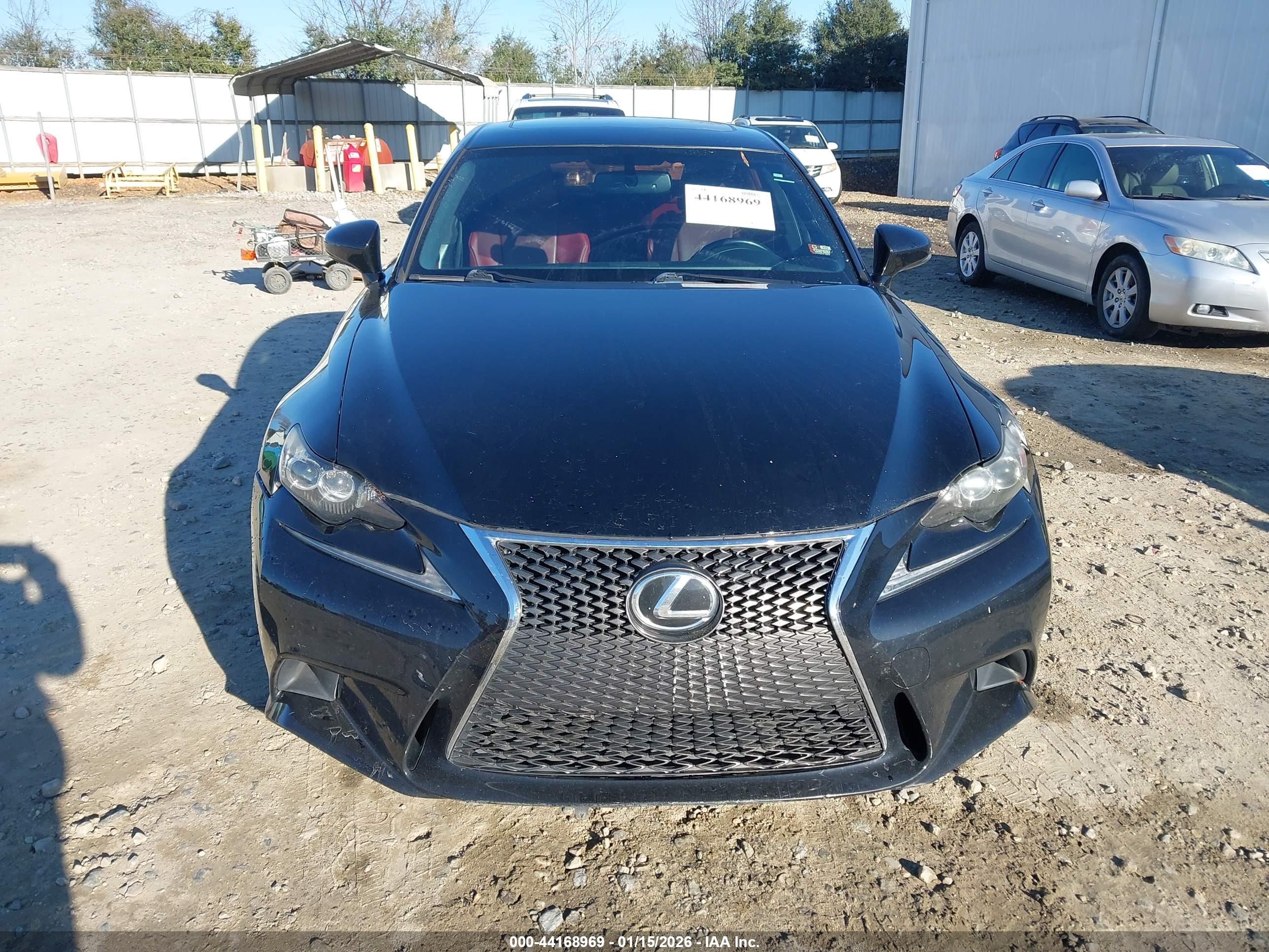 LEXUS IS image 6