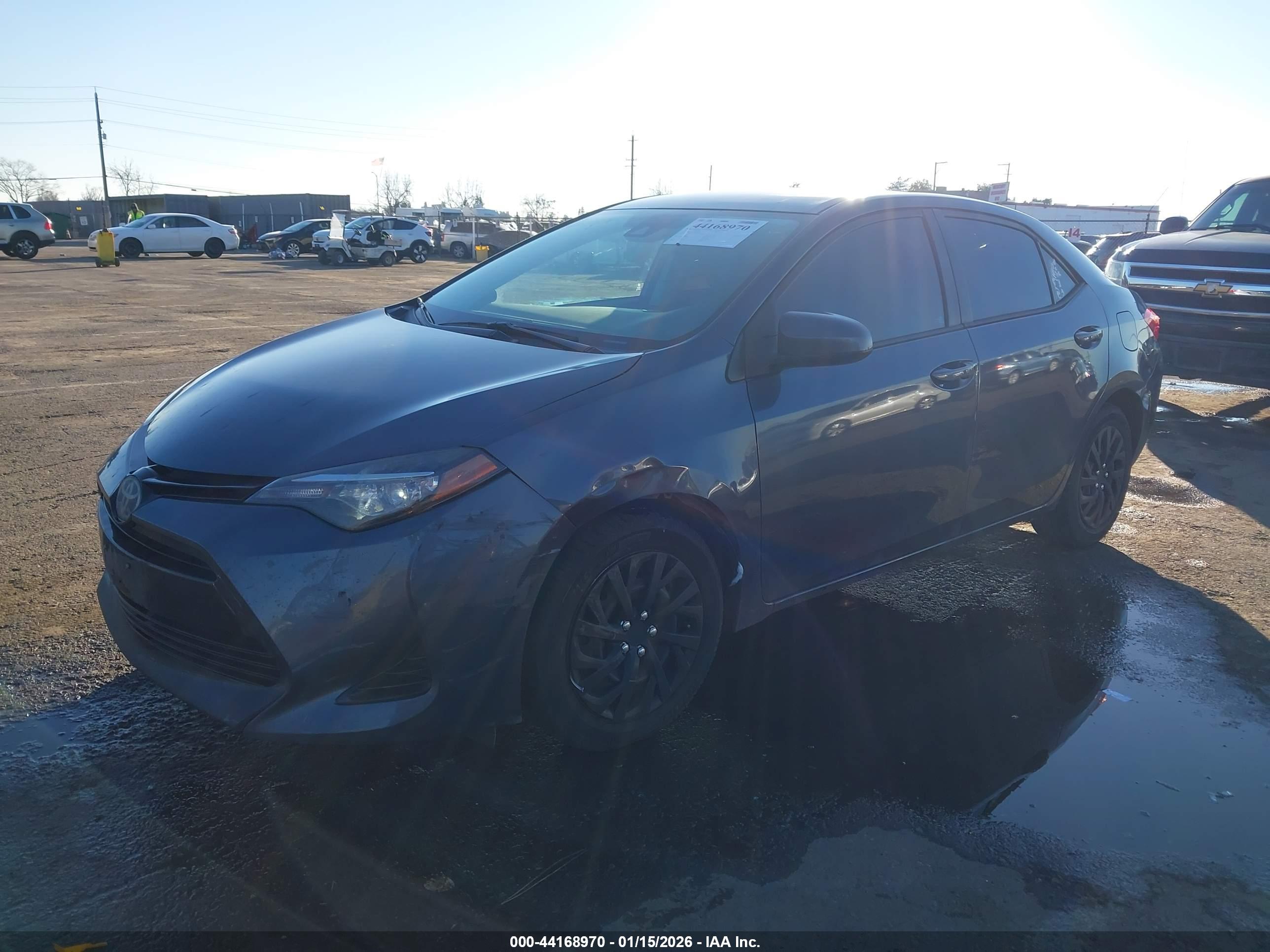 TOYOTA COROLLA image 2