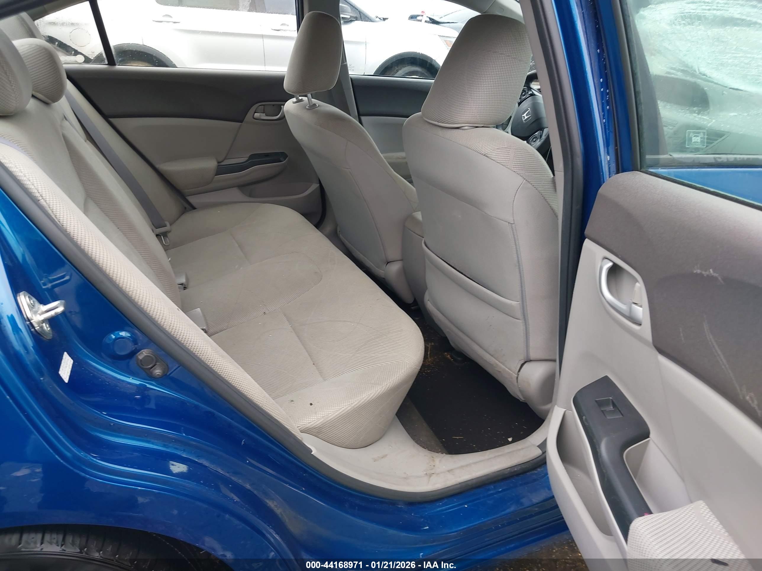 HONDA CIVIC image 8