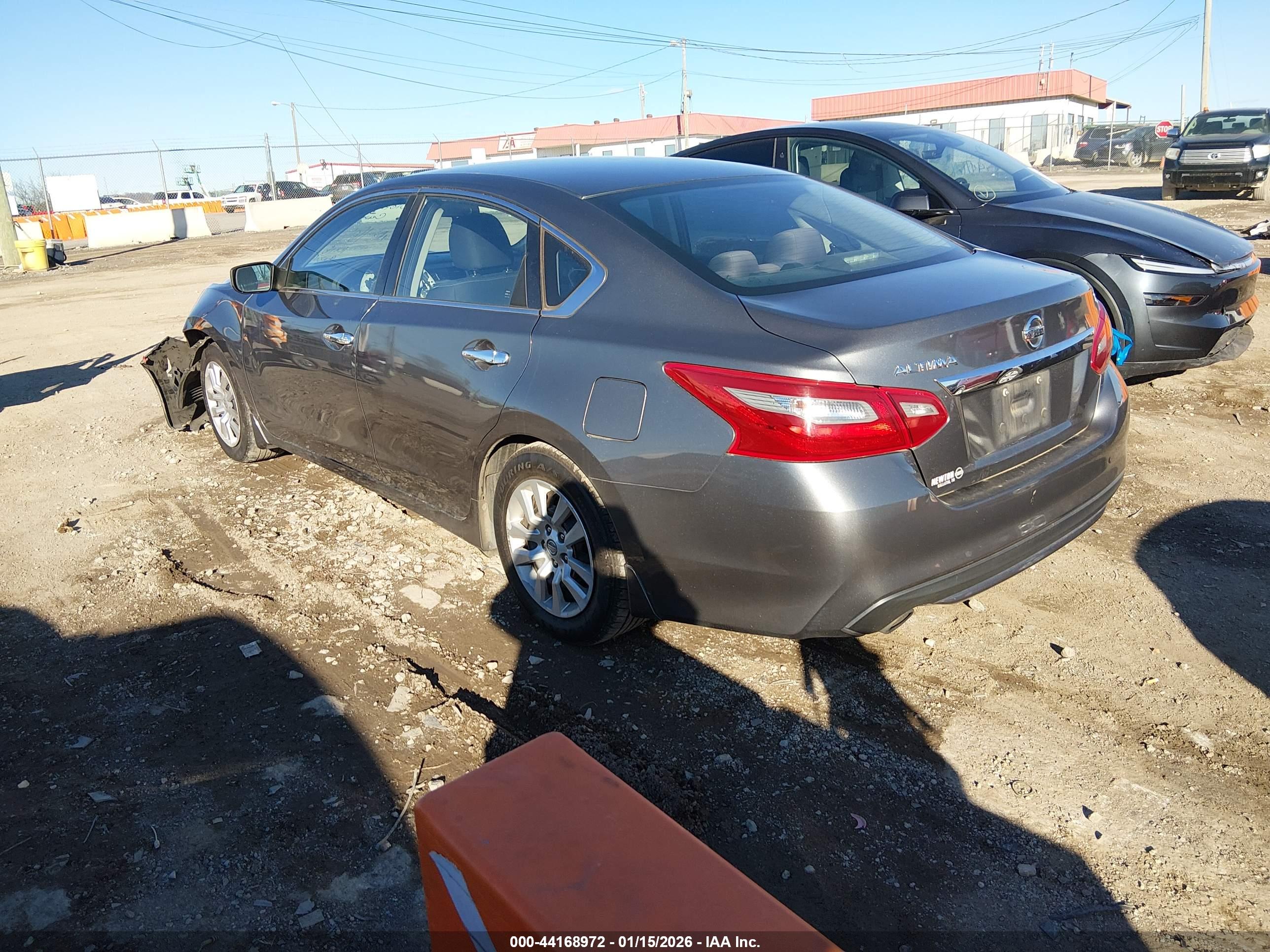 NISSAN ALTIMA image 3