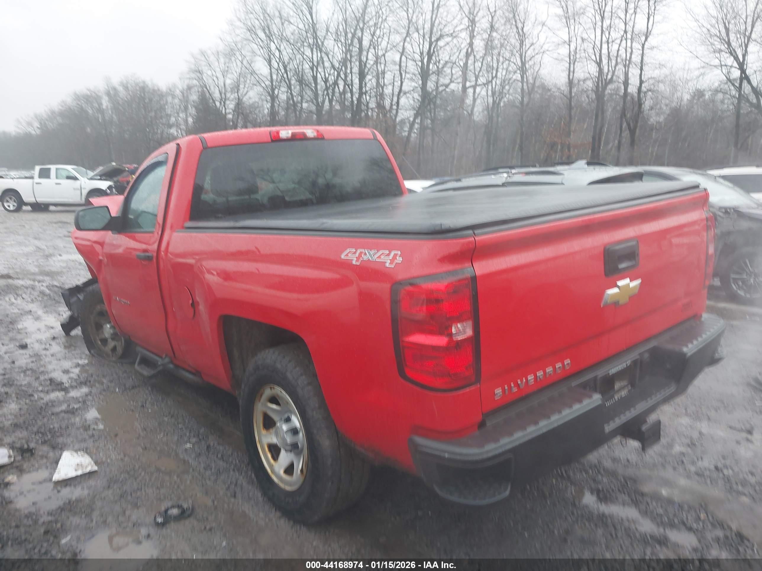 CHEVROLET SILVERADO image 3