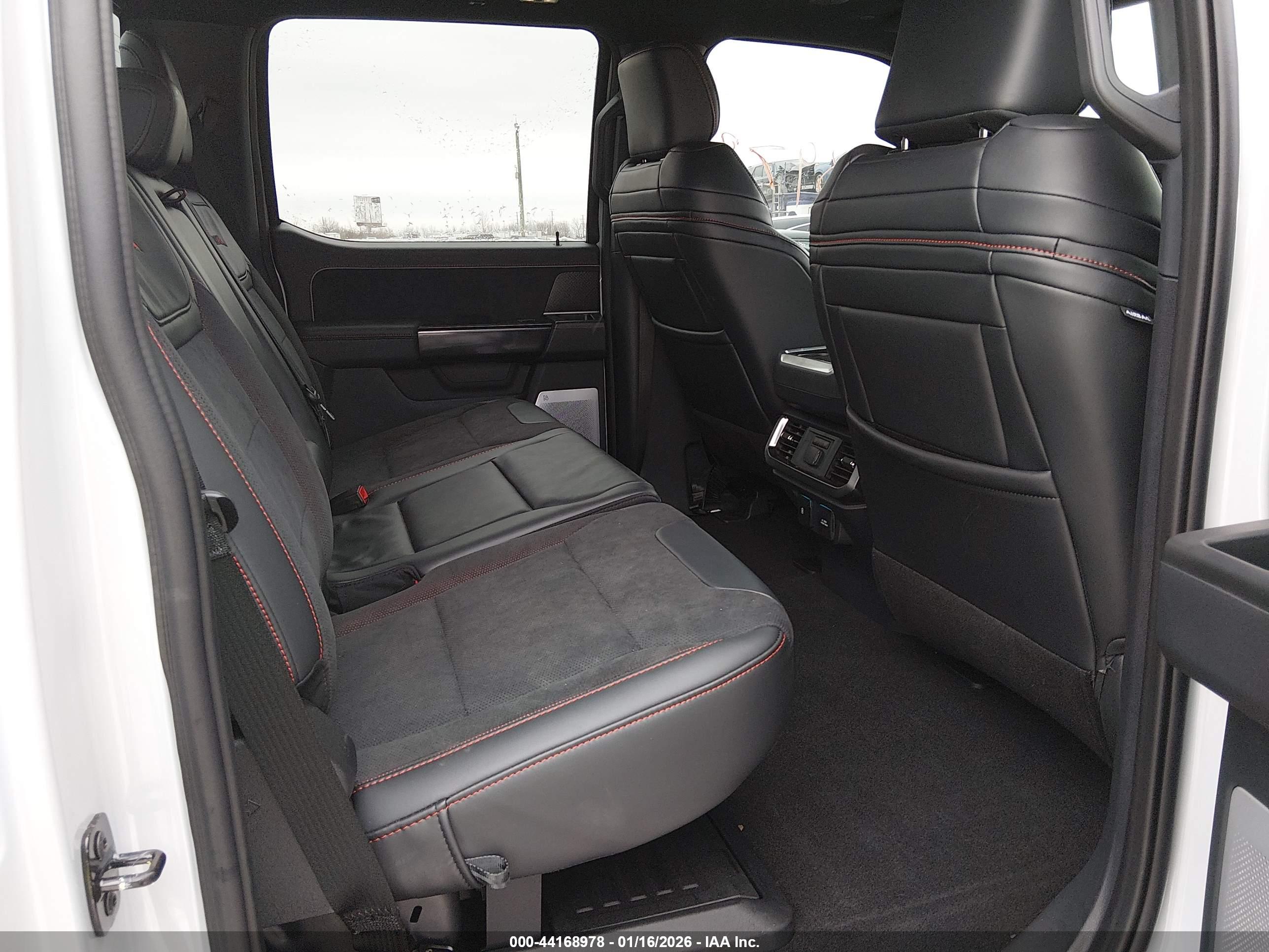 FORD F-150 image 8