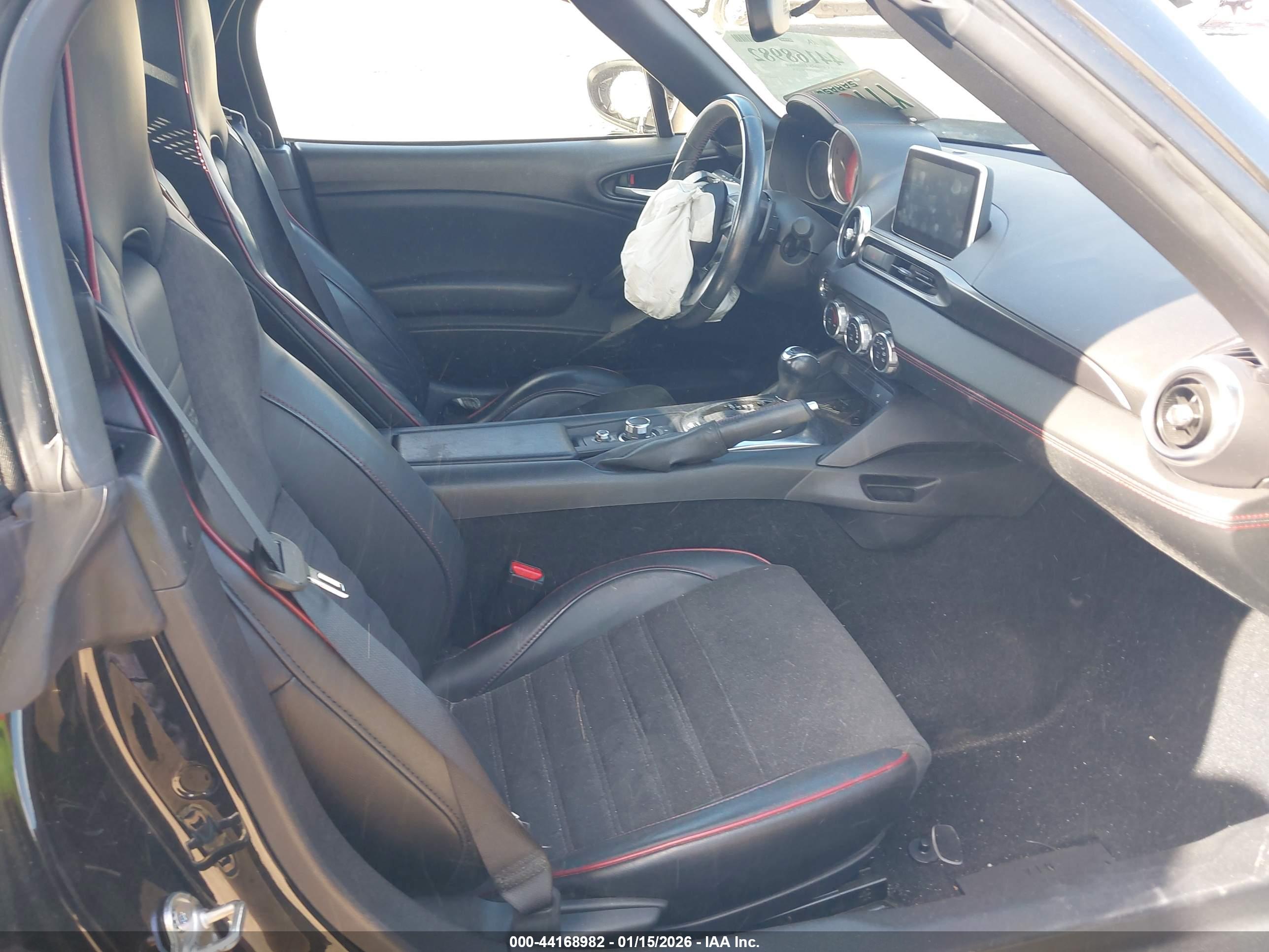 FIAT 124 image 5