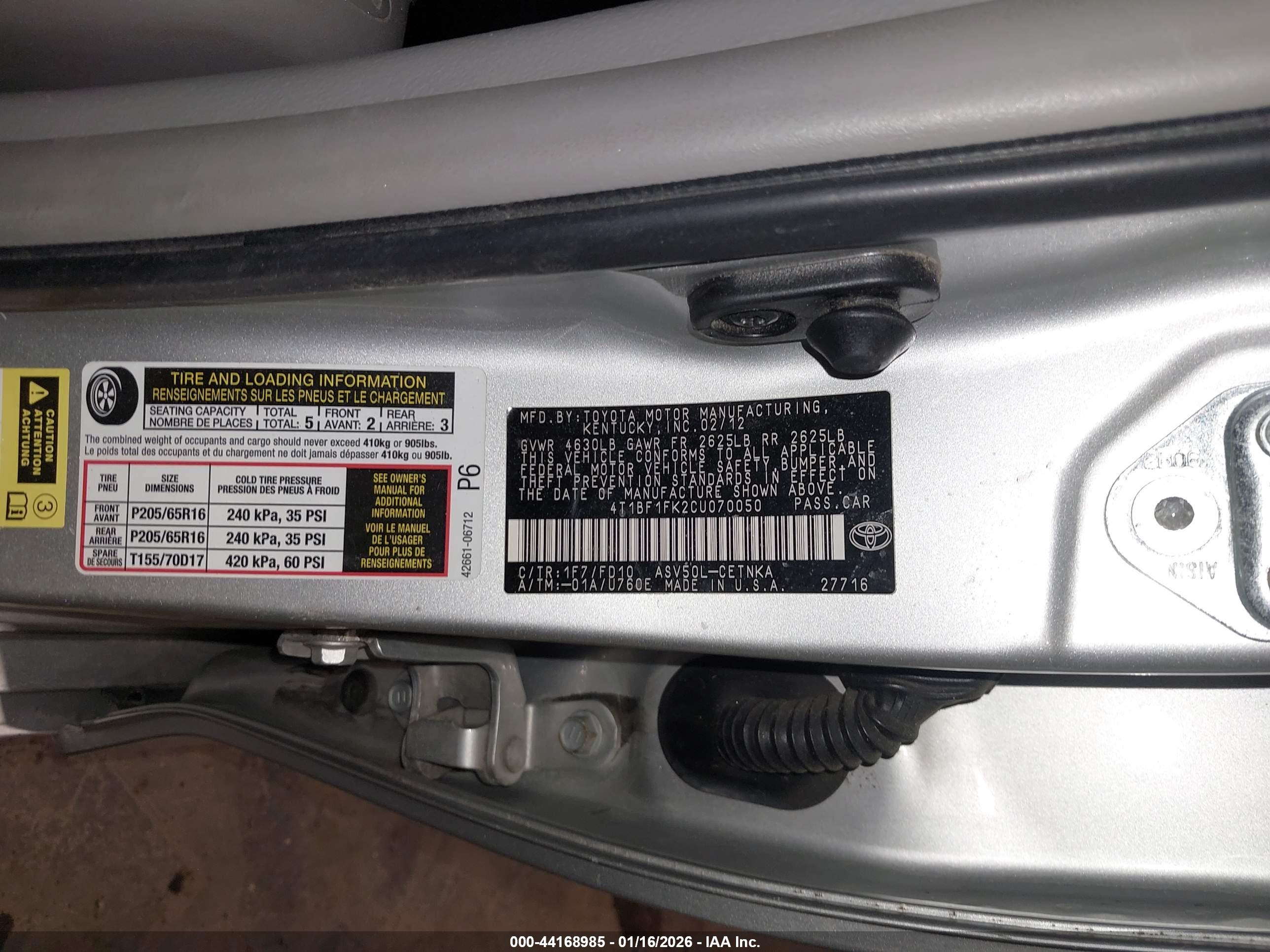 TOYOTA CAMRY image 9