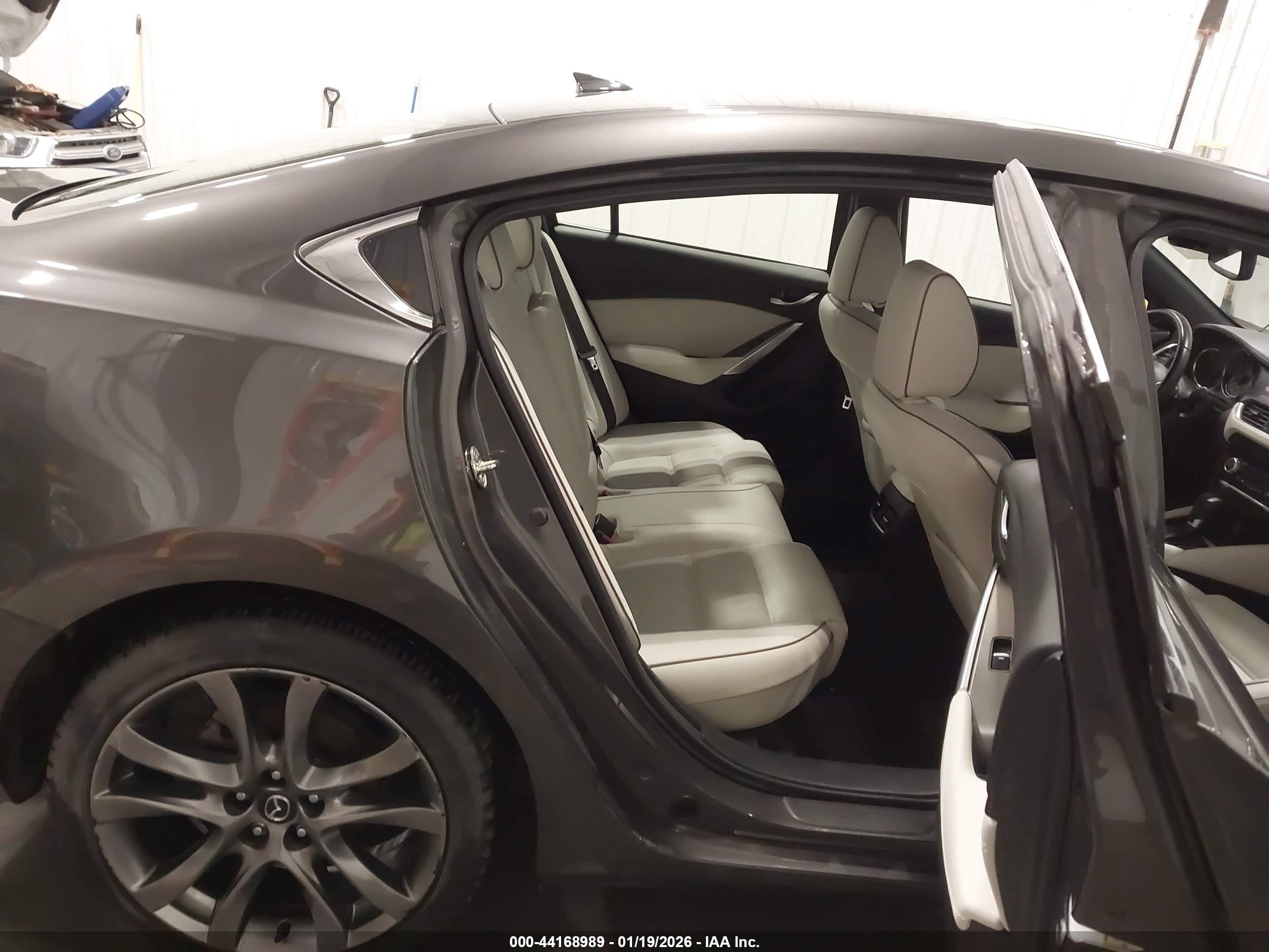 MAZDA MAZDA6 image 8