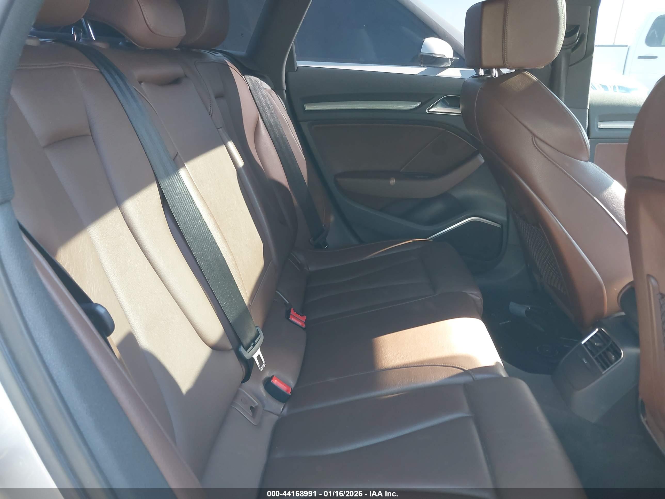 AUDI A3 image 8
