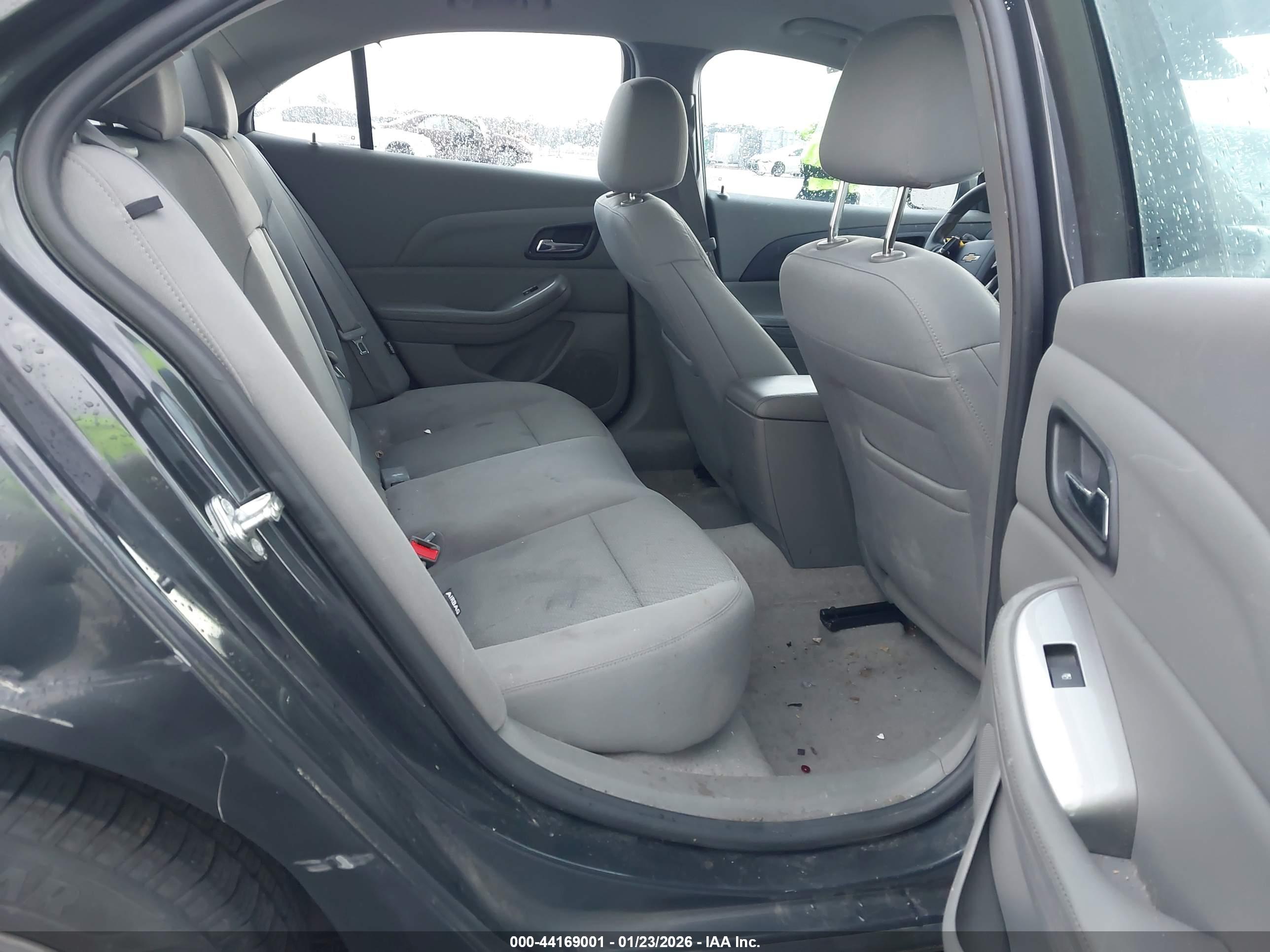 CHEVROLET MALIBU image 8