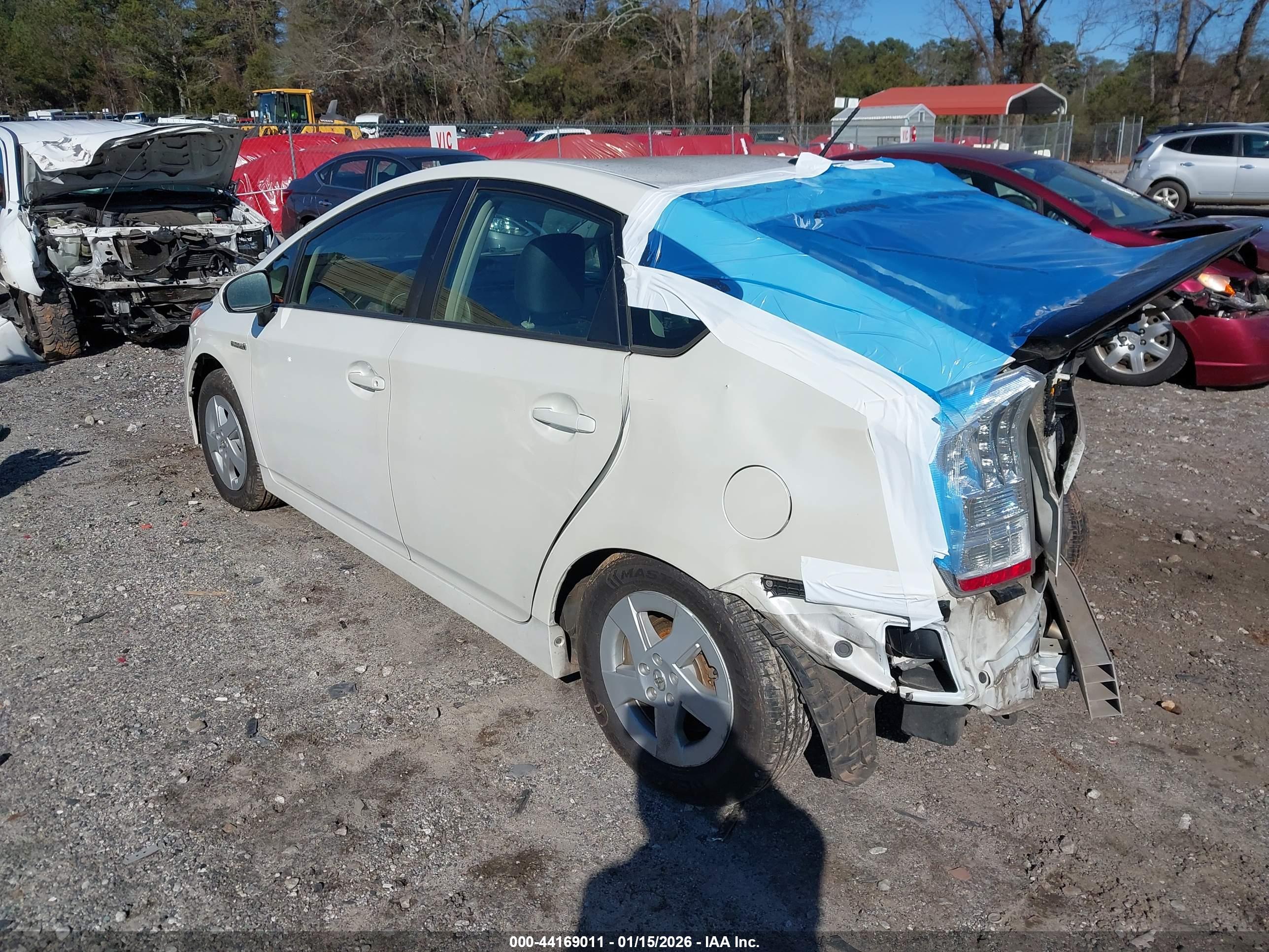 TOYOTA PRIUS image 3