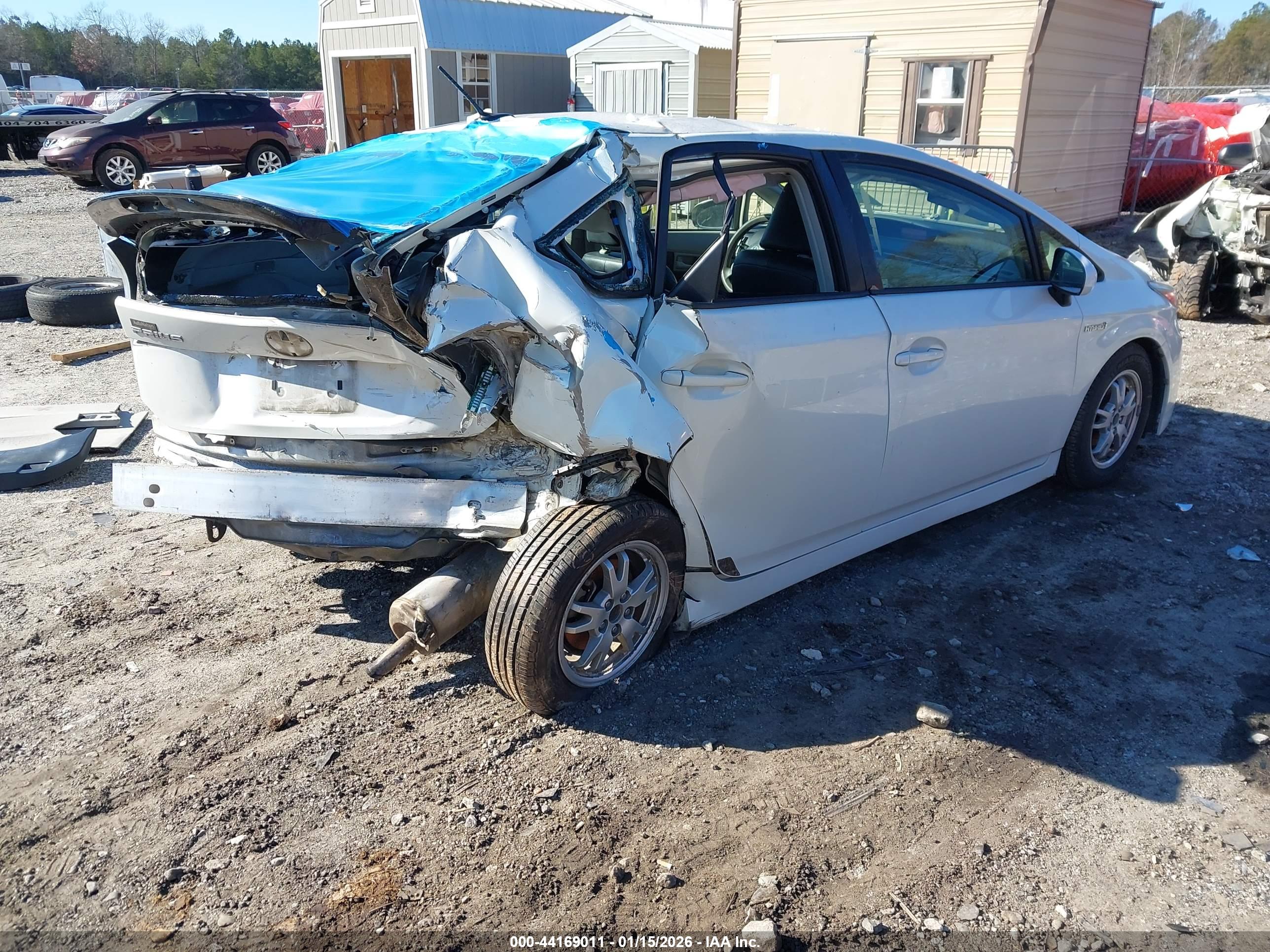 TOYOTA PRIUS image 4