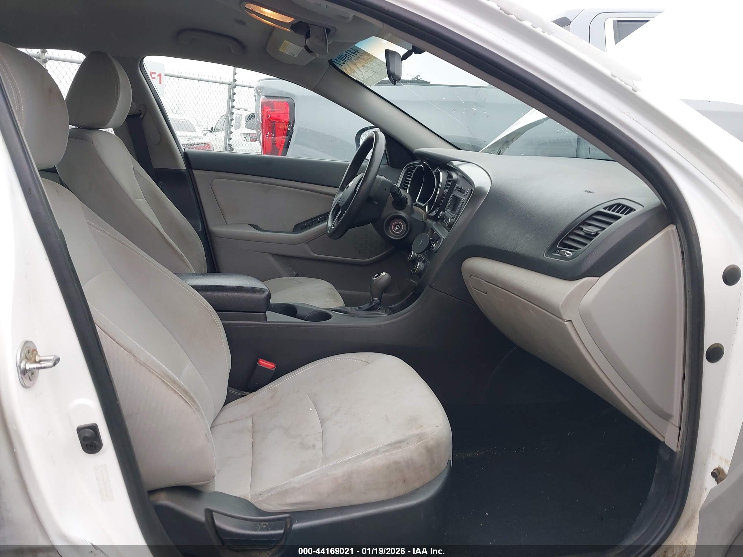 KIA OPTIMA image 5